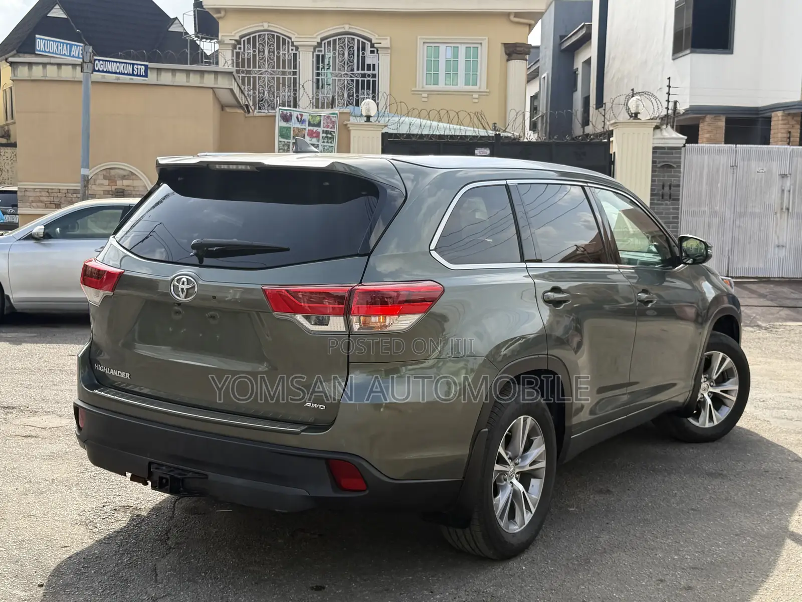 Toyota Highlander XLE 4dr SUV AWD (3.5L 6cyl 6A) 2014 Green