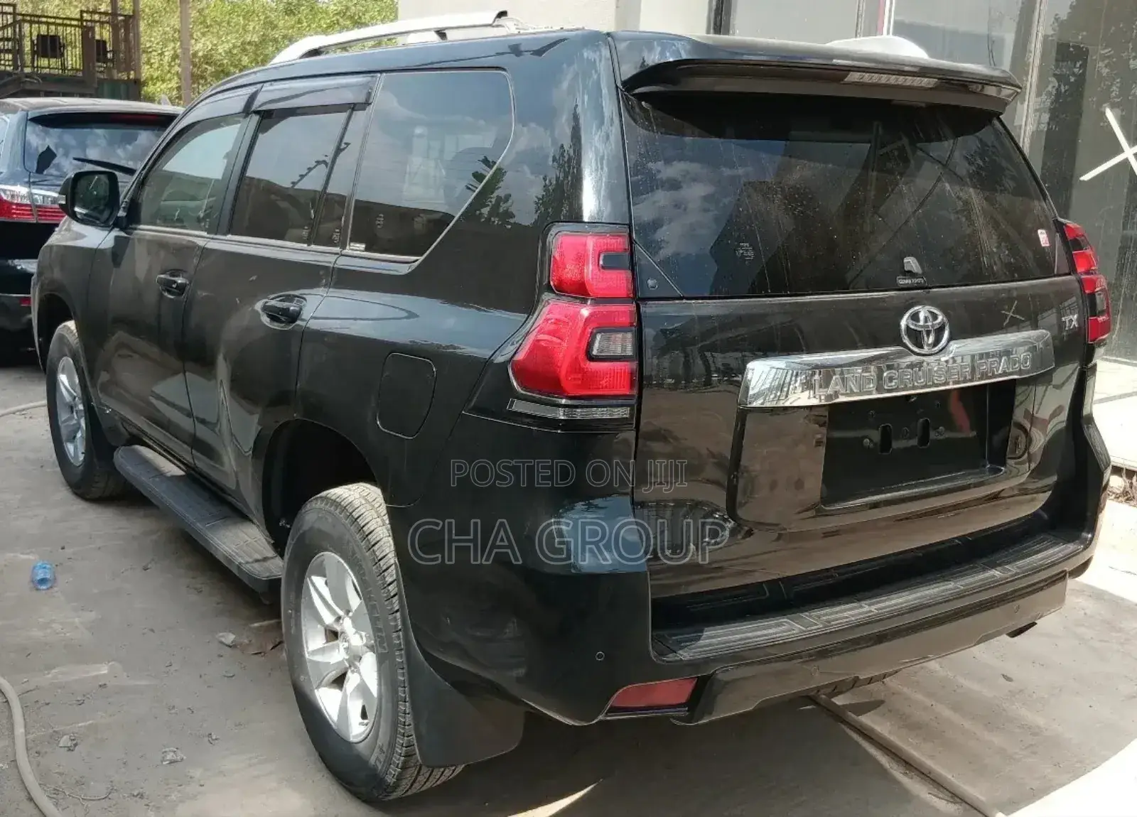 Toyota Land Cruiser Prado 2.7 2023 Black