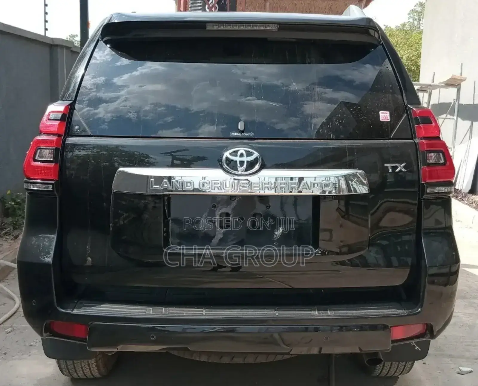 Toyota Land Cruiser Prado 2.7 2023 Black