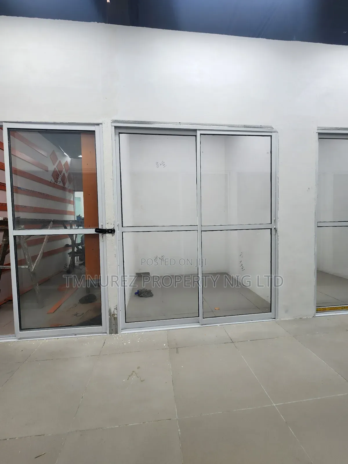 Shop Space for Phone Lekki Market