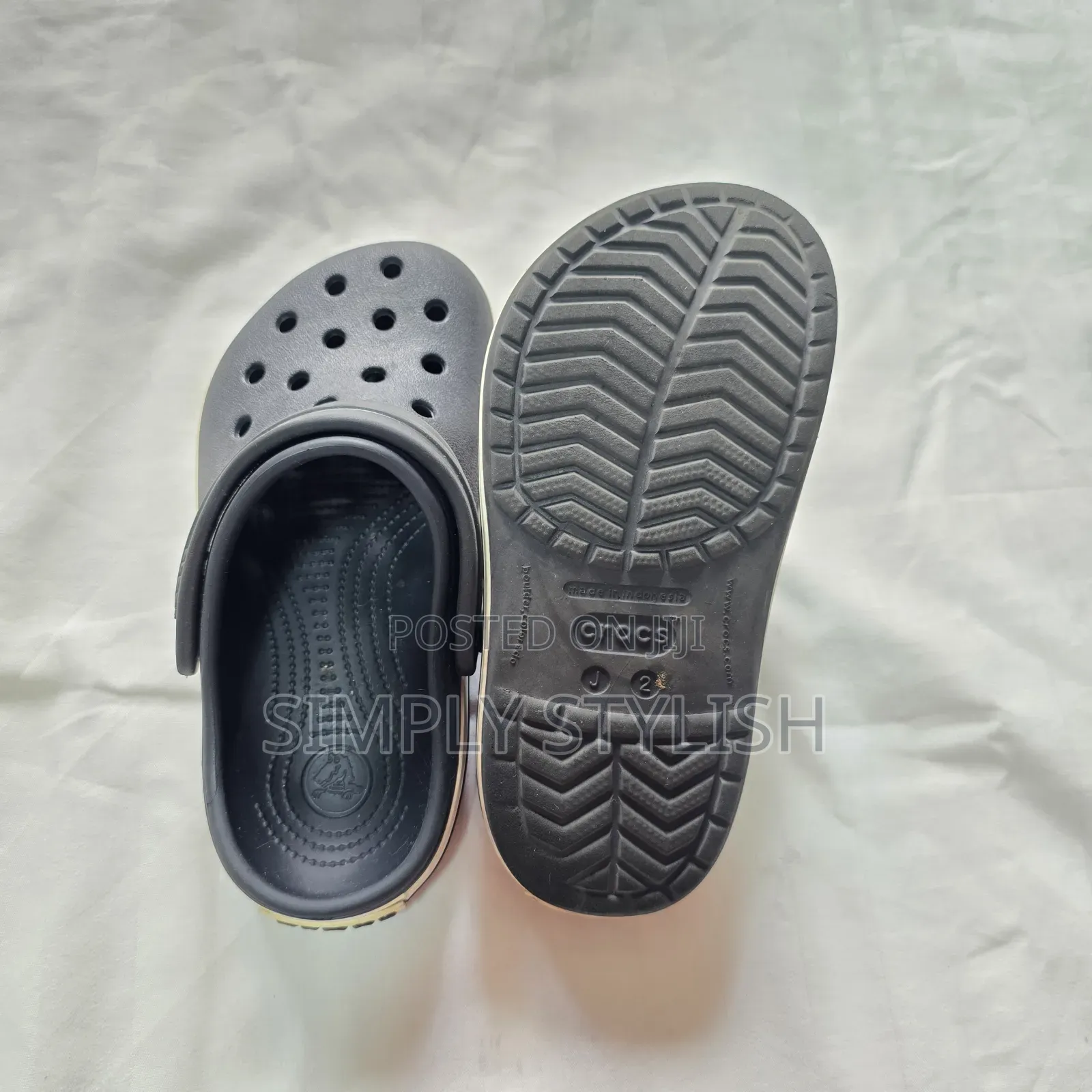 Crocs Size J2