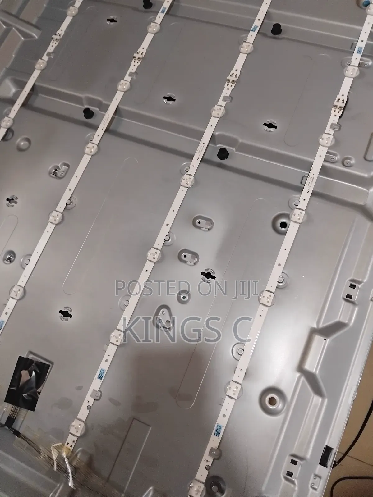 Tv Technician, We Repair All Kinds of Led Smart Tv Backlight