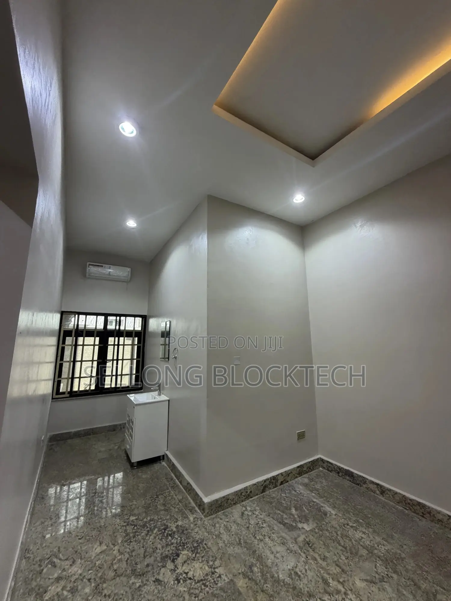 5bdrm Duplex in Guzape District for rent