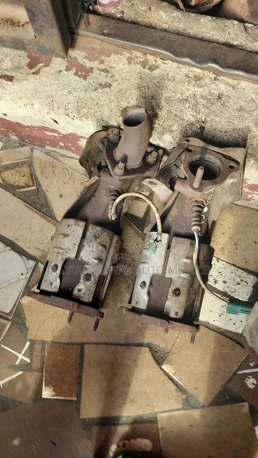 Back Engine Catalyst for Nissan Murano 2004 /2006 Model