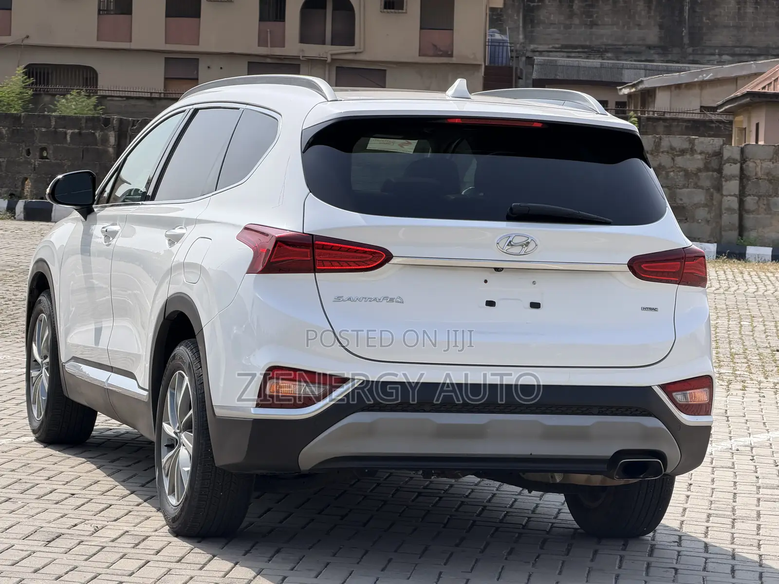 Hyundai Santa Fe Limited 2.0T AWD 2019 White