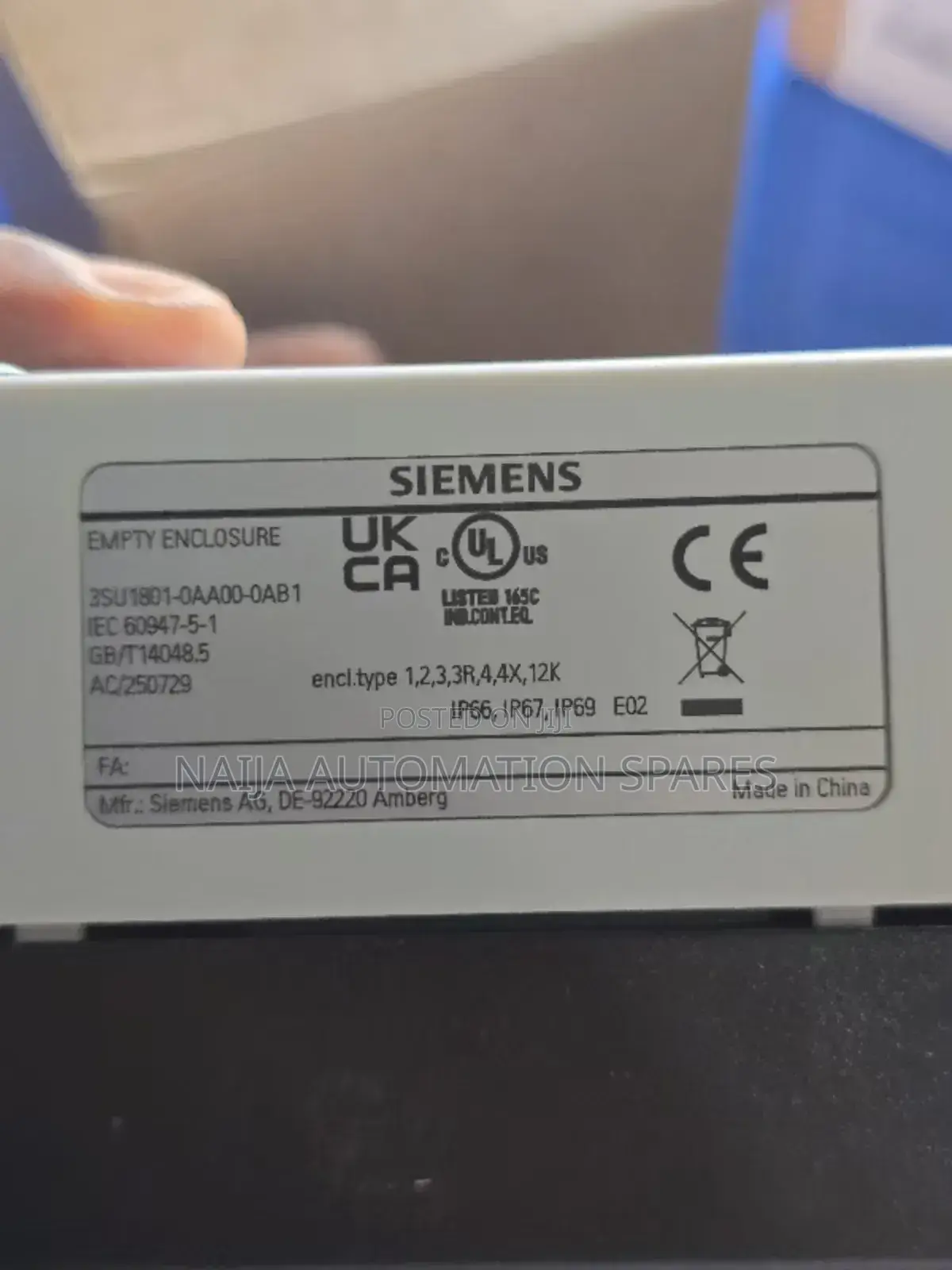 3su1801-0aa00-0ab1 | Siemens - Enclosure for Remote Controller 22mm