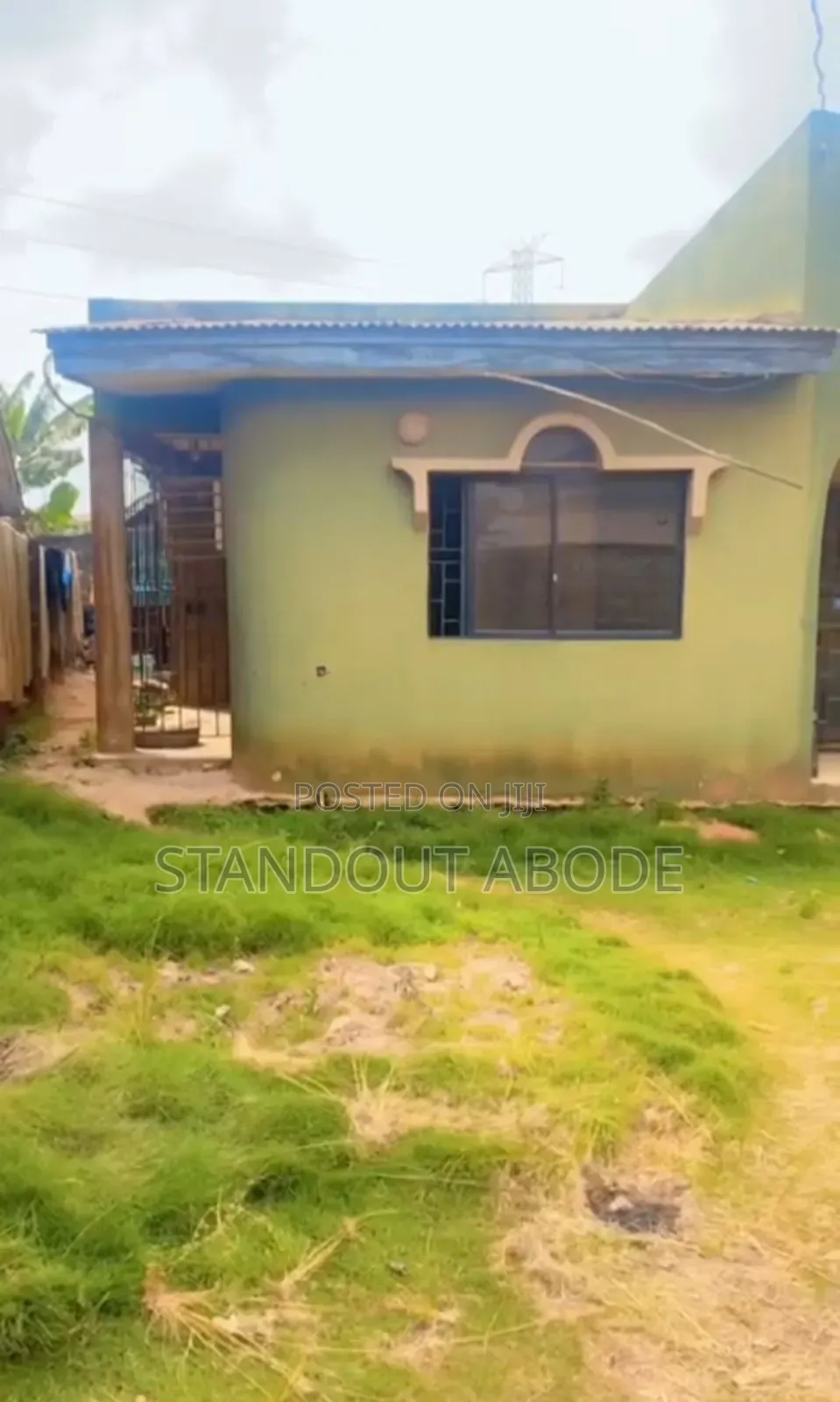 2bdrm Bungalow in In An Estate, Ipaja / Ipaja for sale