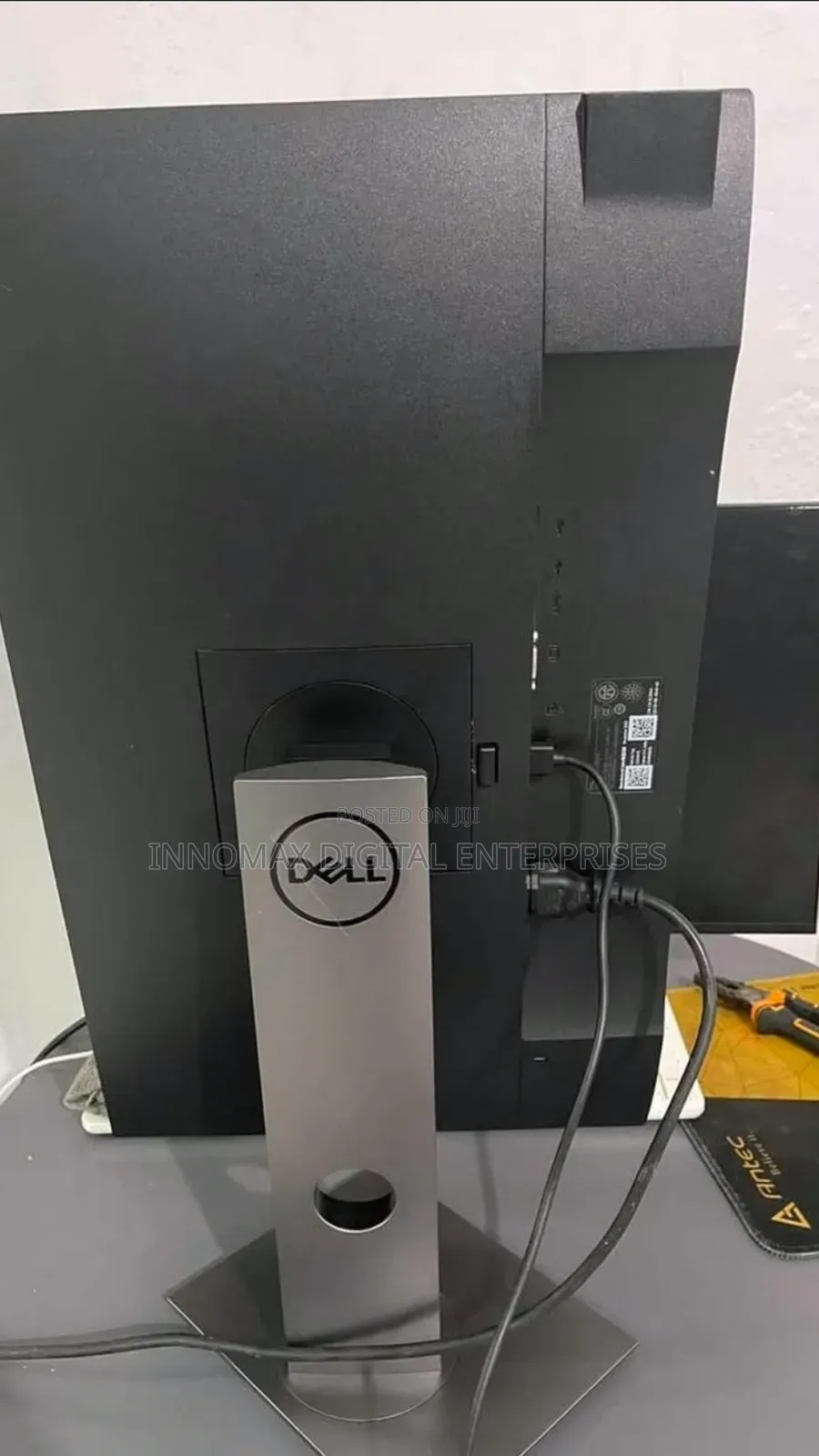 Dell 24-Inch Ips FHD 1080p Led Frameless Hdmi Monitor