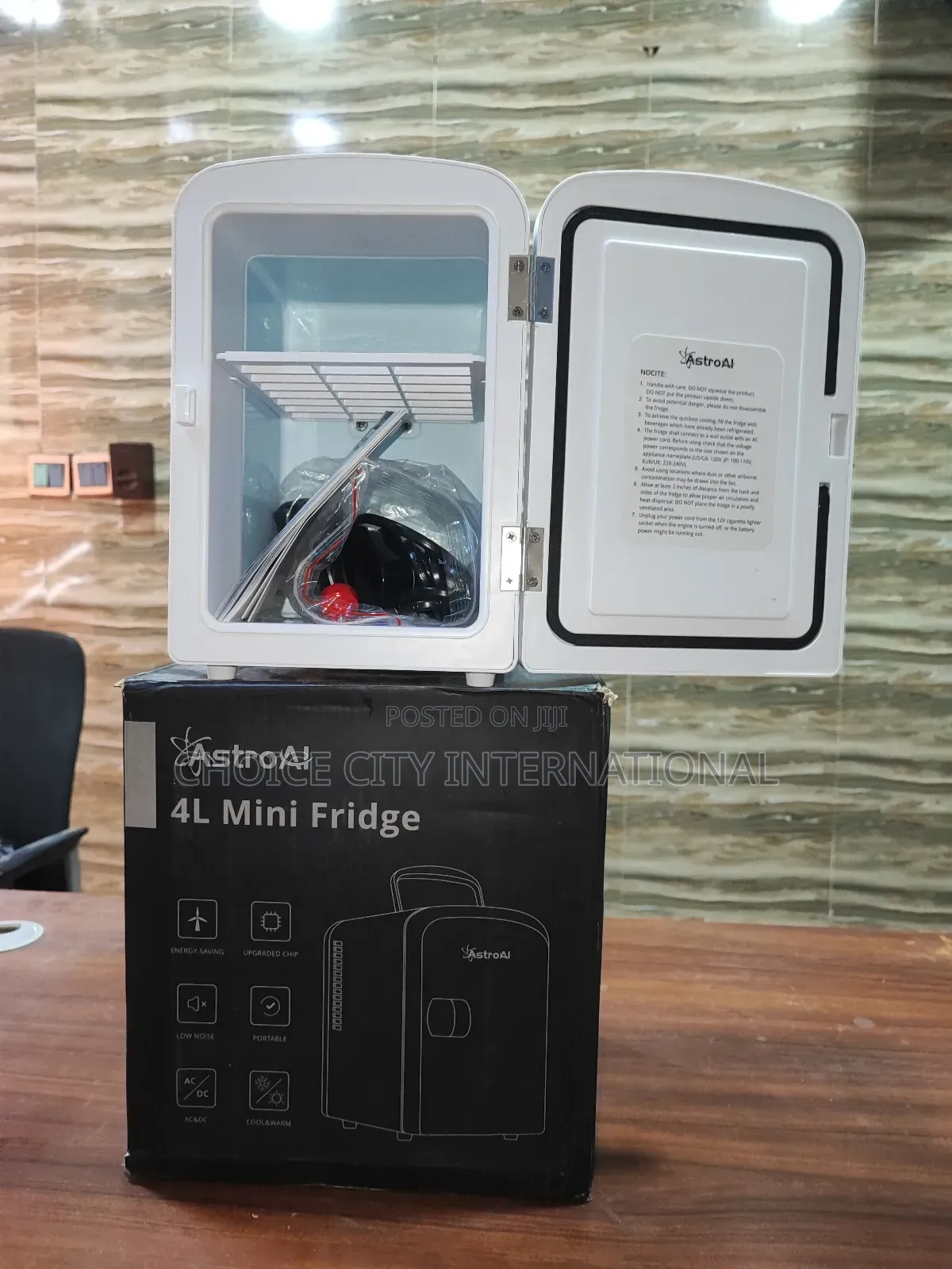 Astroai Four Liter Mini Fridge