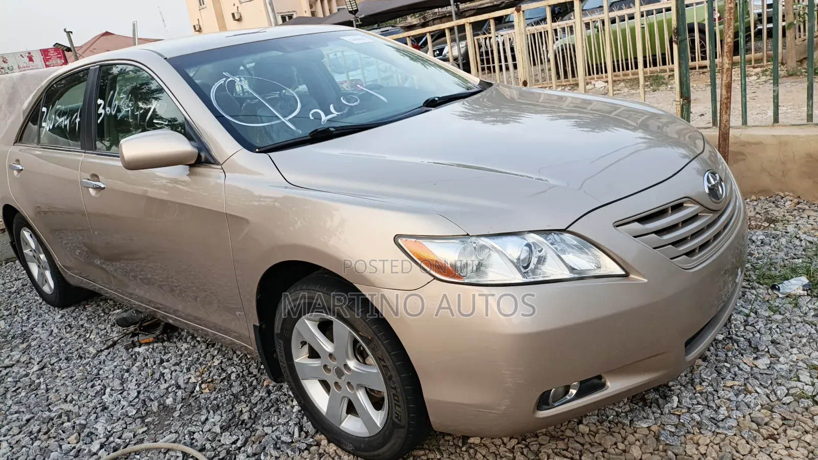 Toyota Camry 2008 Gold