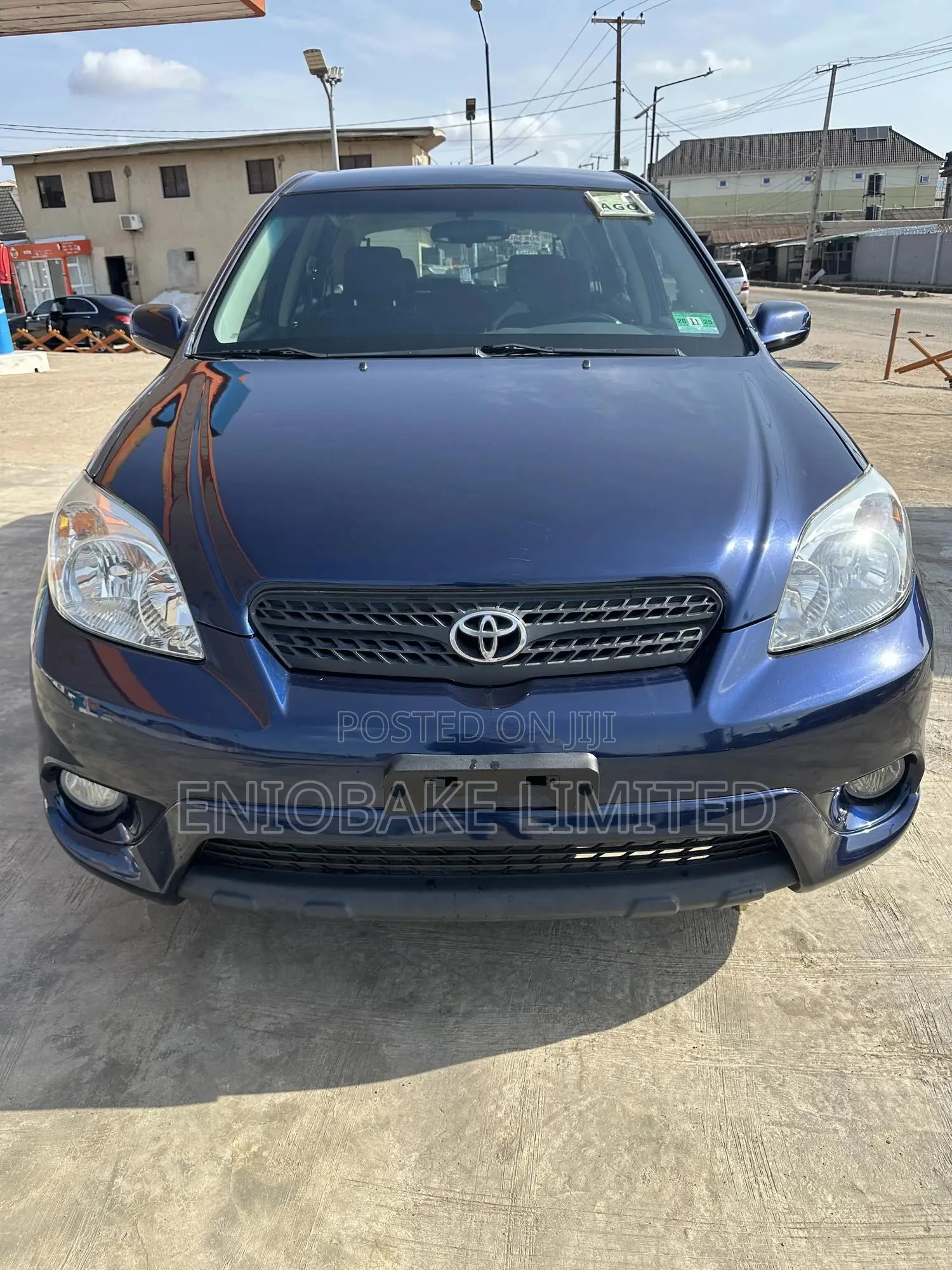Toyota Matrix XRS Hatchback FWD (1.8L 4cyl 6M) 2006 Blue