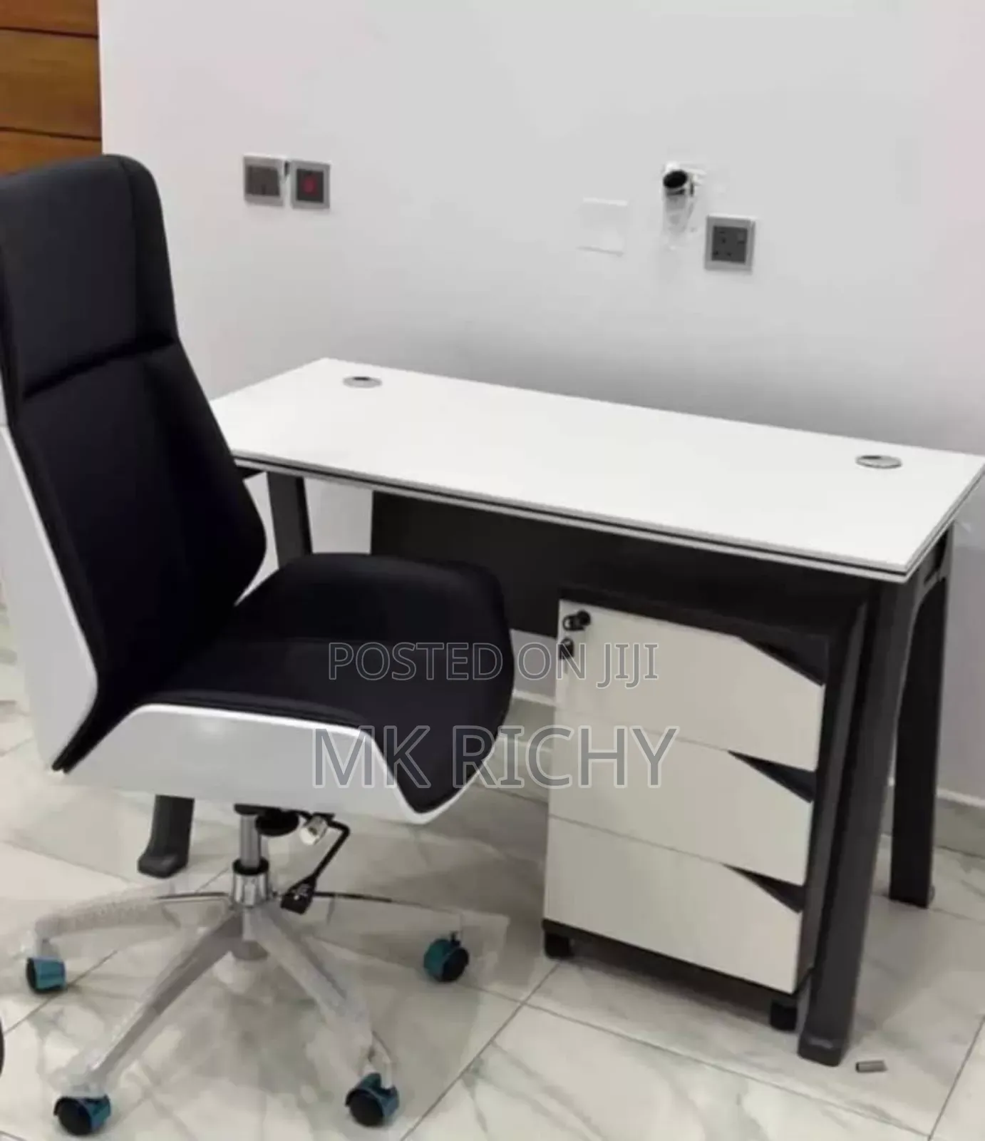 Office/Chair