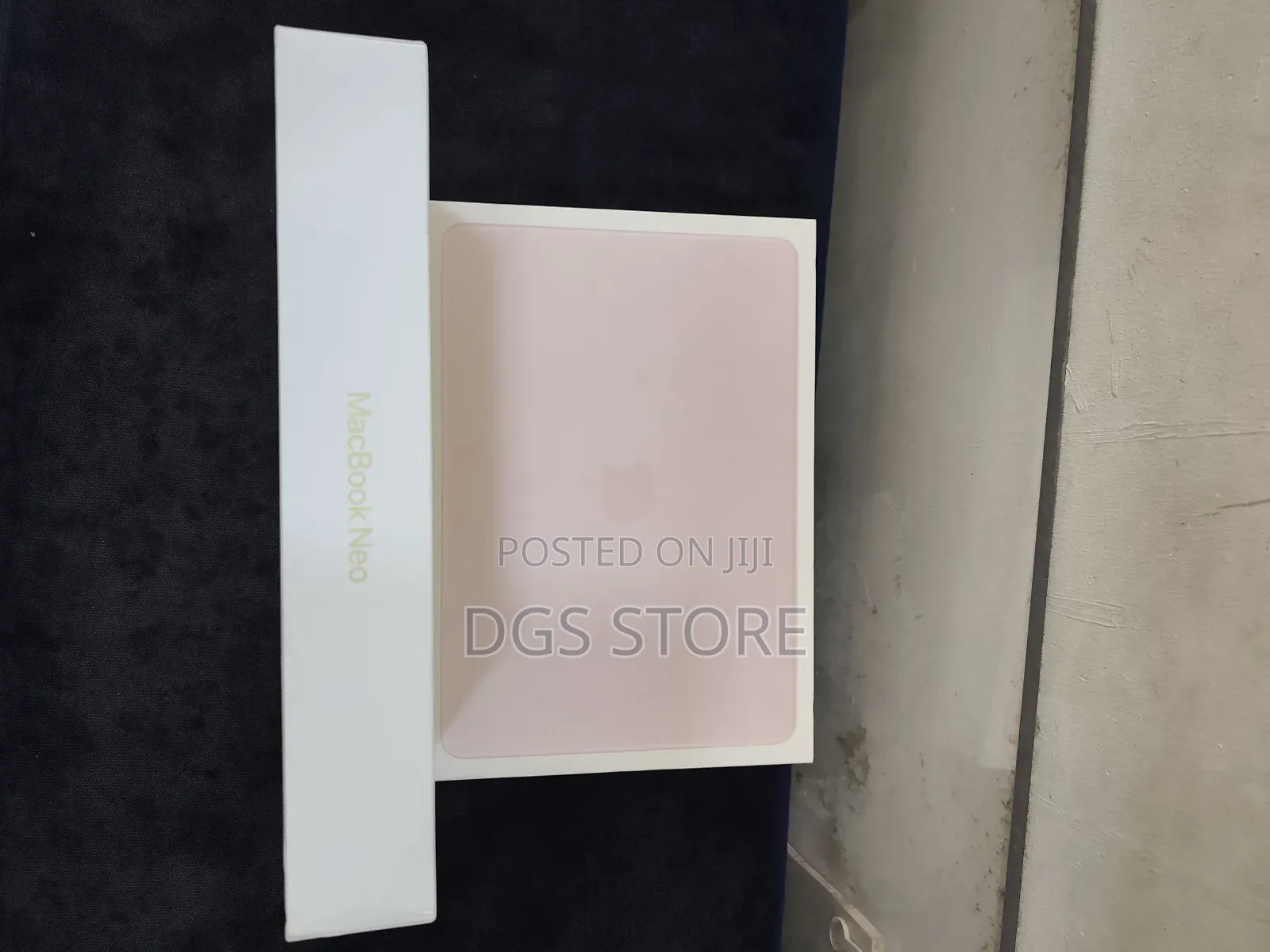 New Laptop Apple MacBook 8GB SSD 512GB