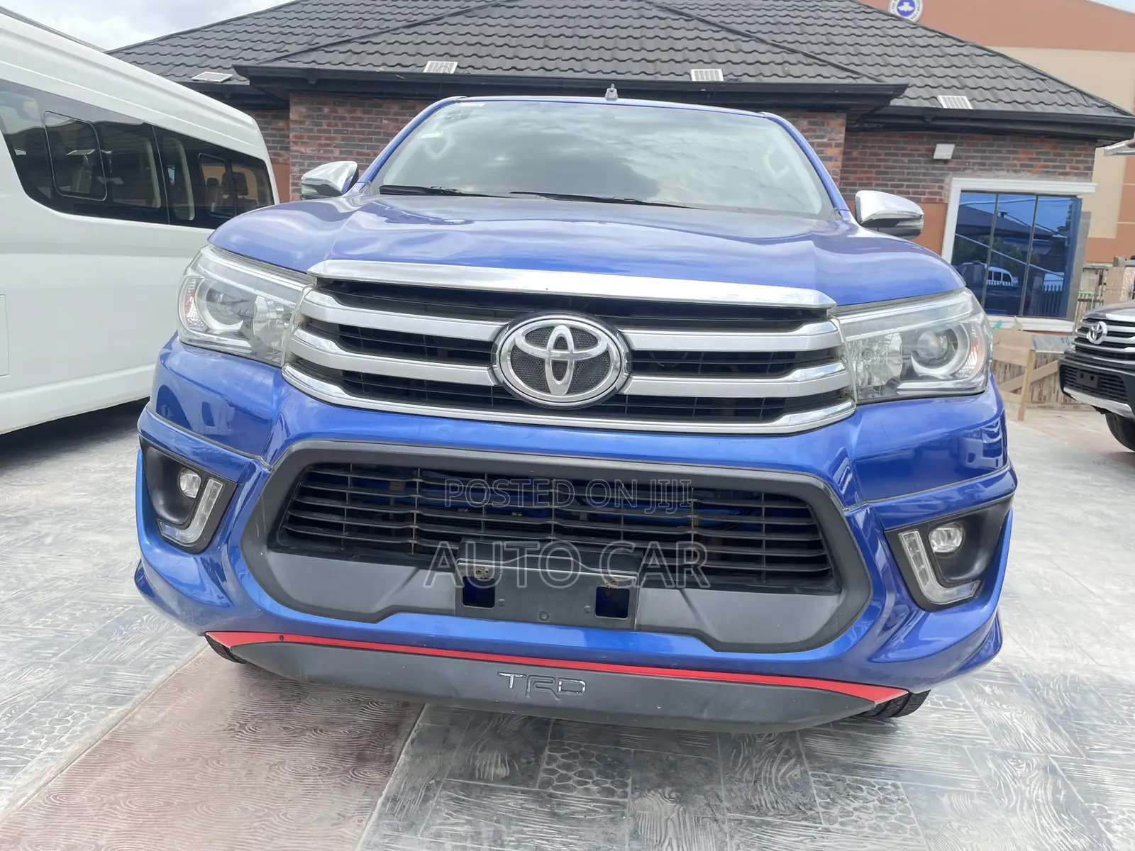 Toyota Hilux 2020 Blue