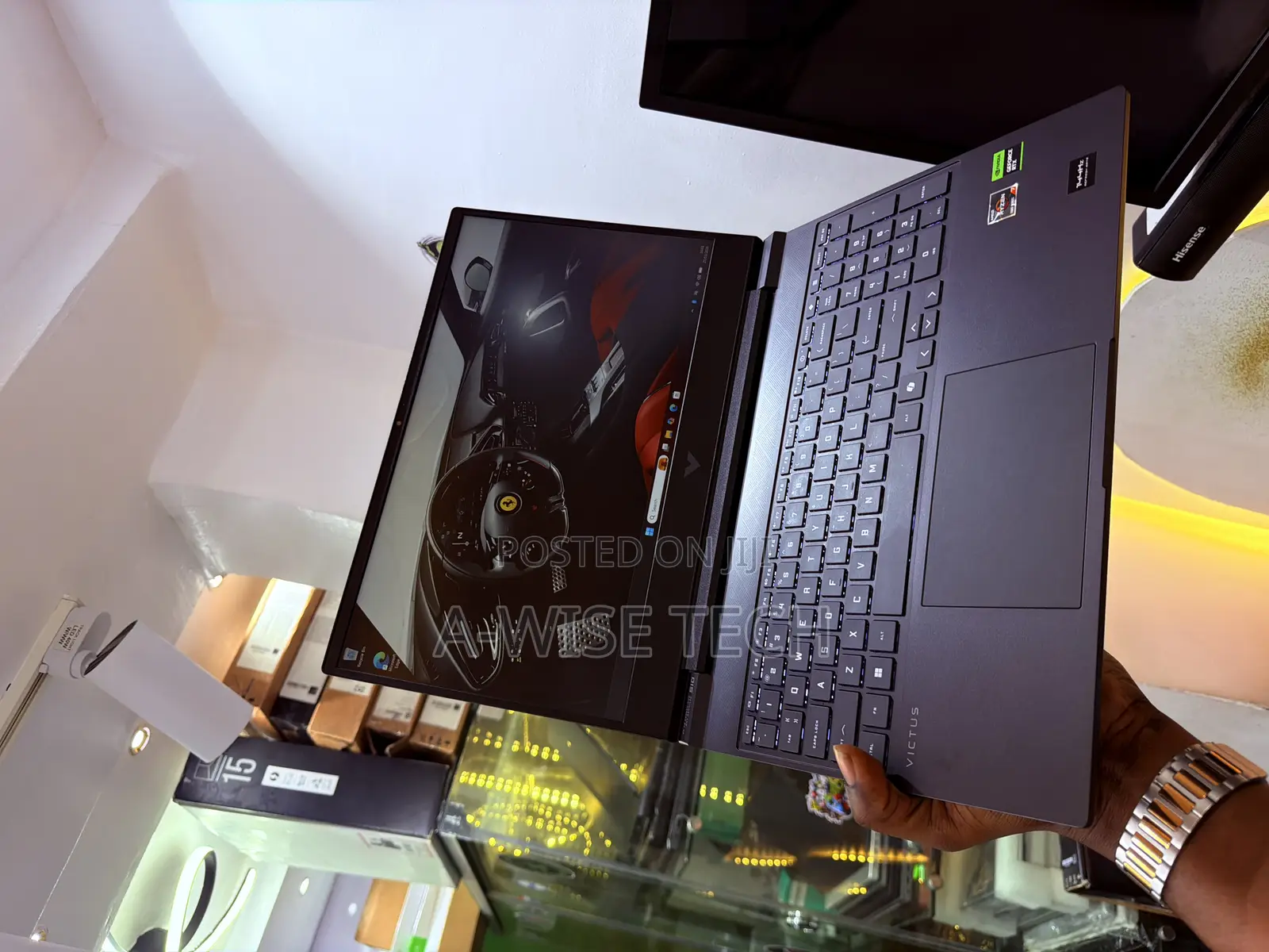 New Laptop HP Victus 15 16GB AMD Ryzen 7 SSD 512GB