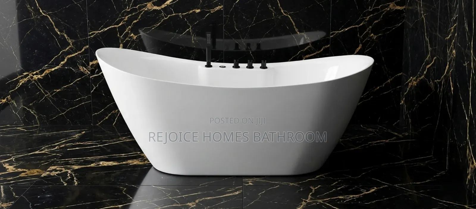 Luxury Freestanding Acrylic Bathtub With Chrome / Black Mixer Set