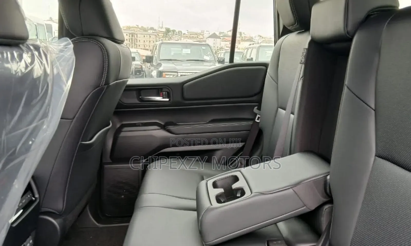 New Toyota Land Cruiser Prado 2.7 2025 Black