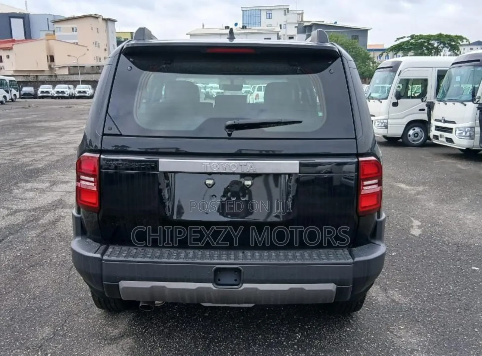 New Toyota Land Cruiser Prado 2.7 2025 Black