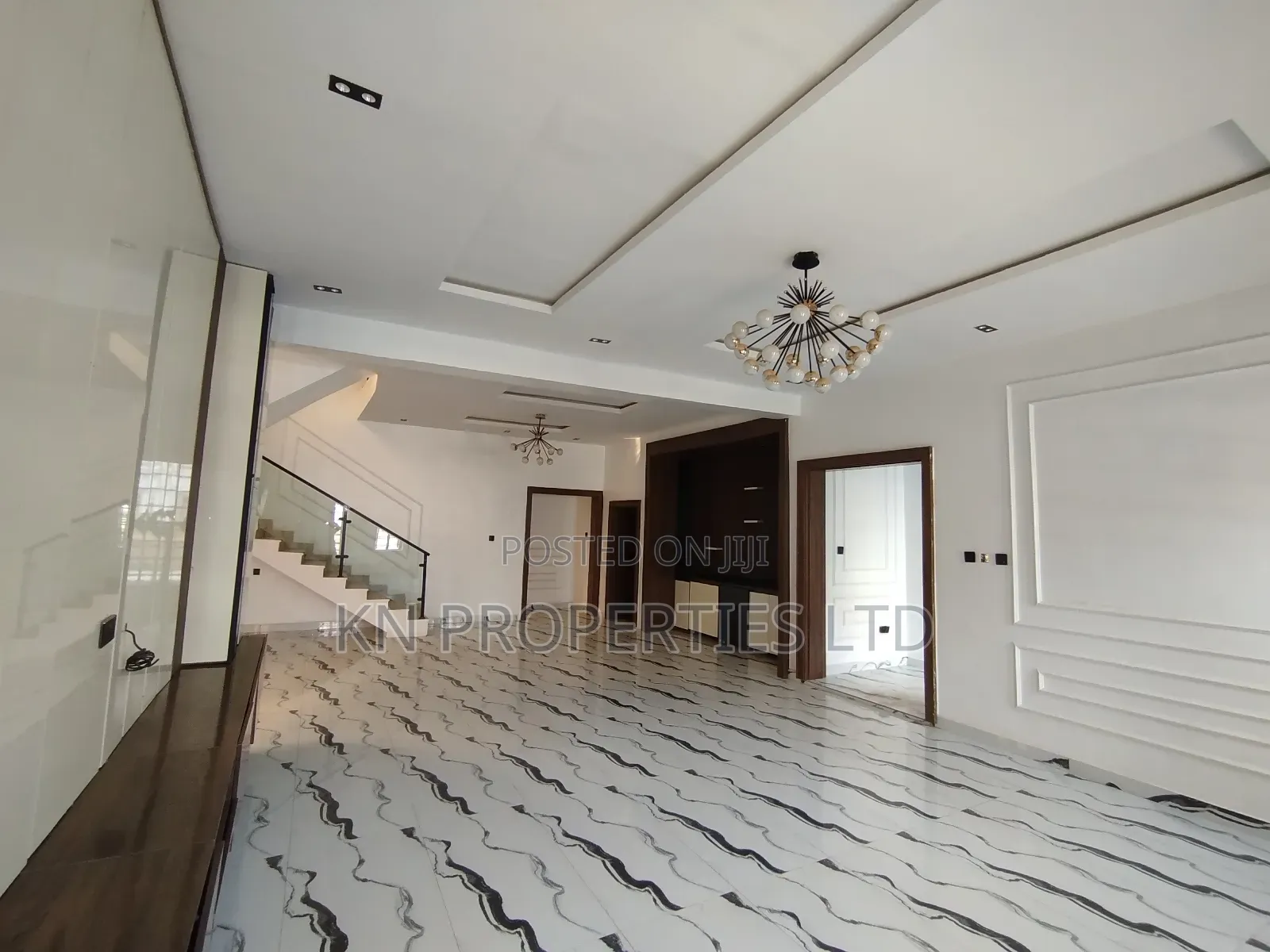 4bdrm Duplex in Estate, Lokogoma for sale