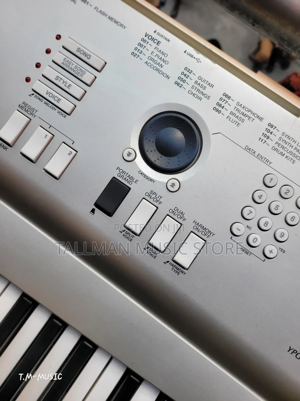 Yamaha Ypg 235 Keyboard