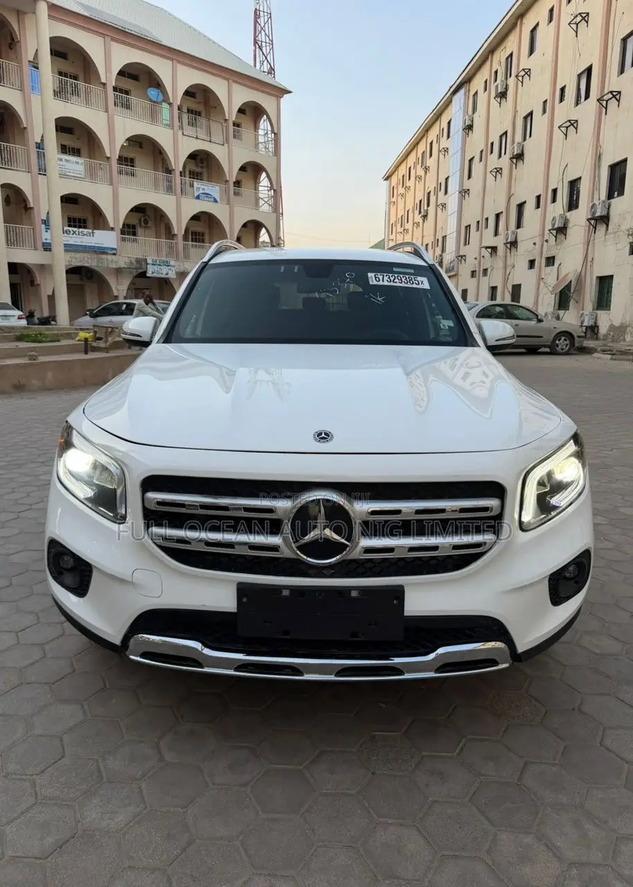 Mercedes-Benz GLB-Class GLB 250 4MATIC 2021 White