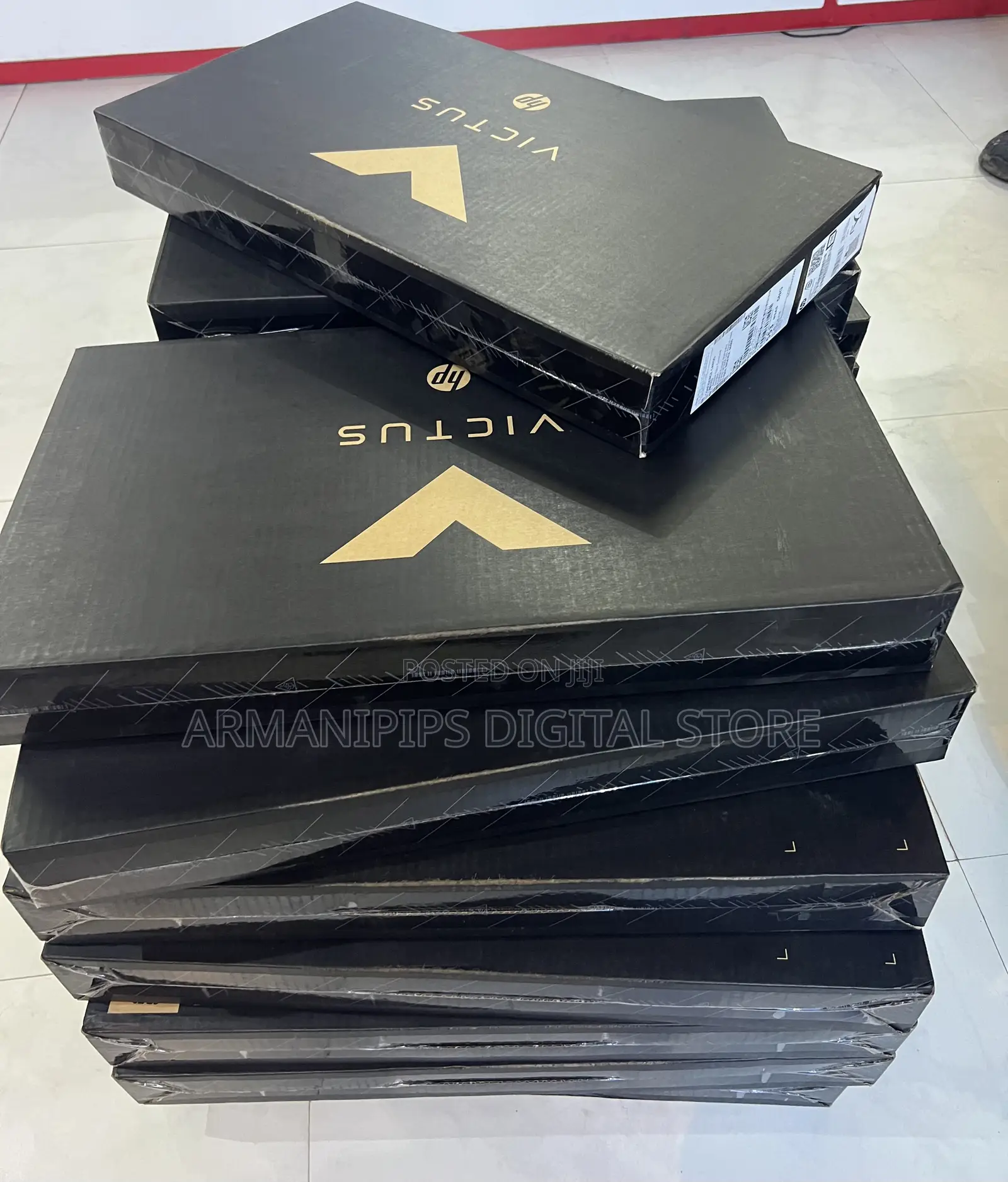 New Laptop HP Victus 15 16GB Intel Core i7 SSD 1T