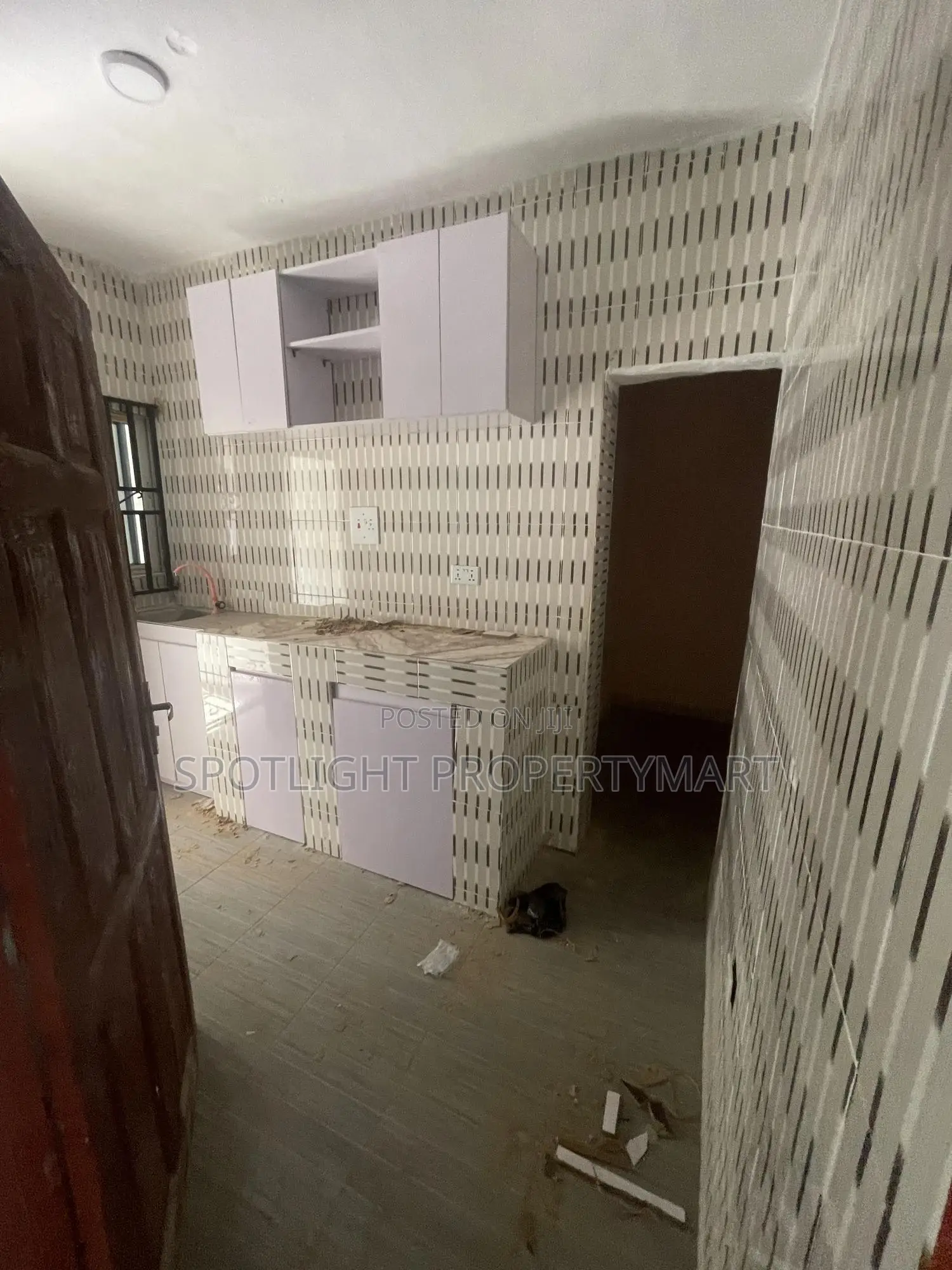 2bdrm Apartment in Tony, Iba / Ojo for rent