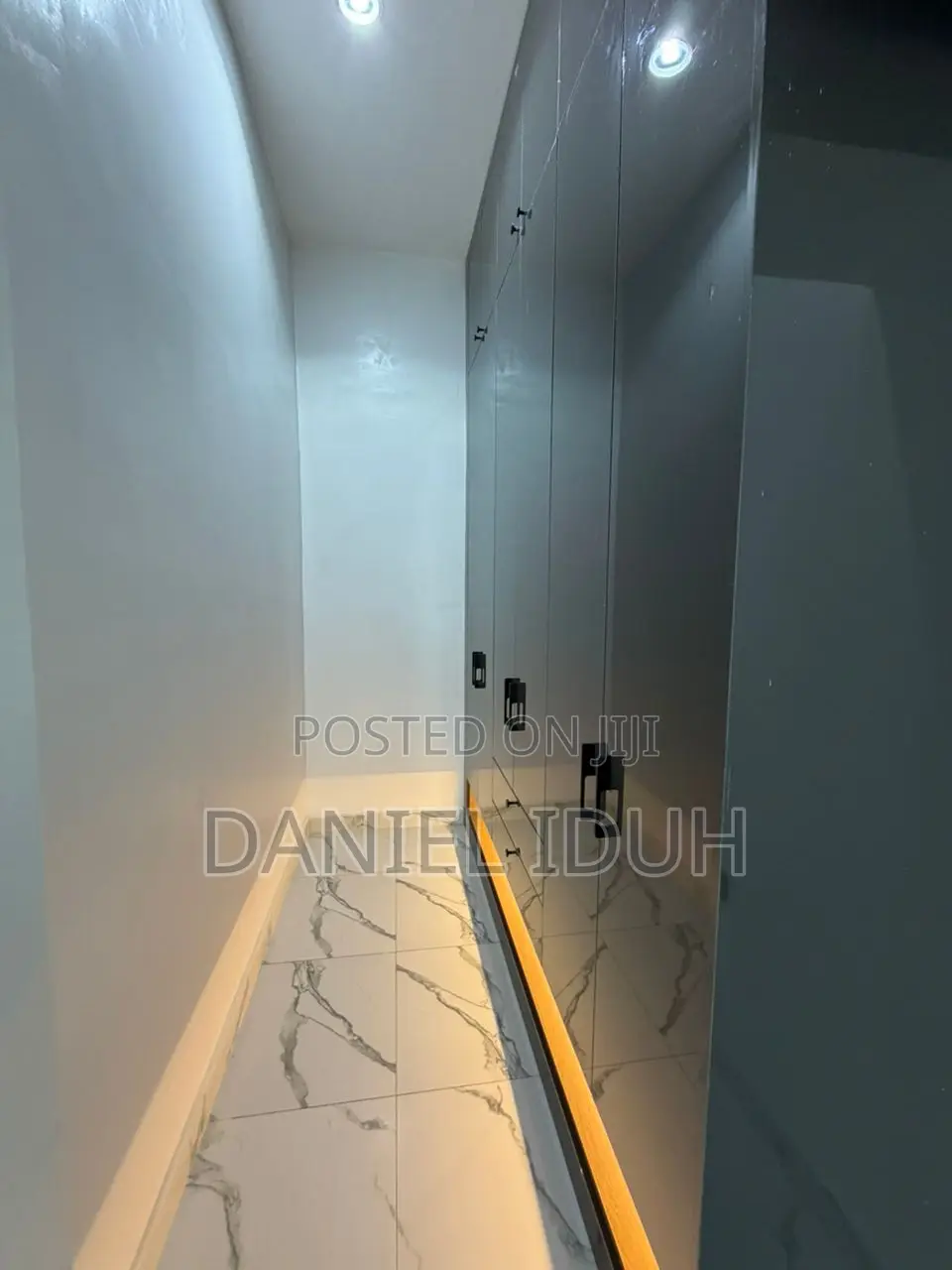 4bdrm Duplex in Guzape District for sale