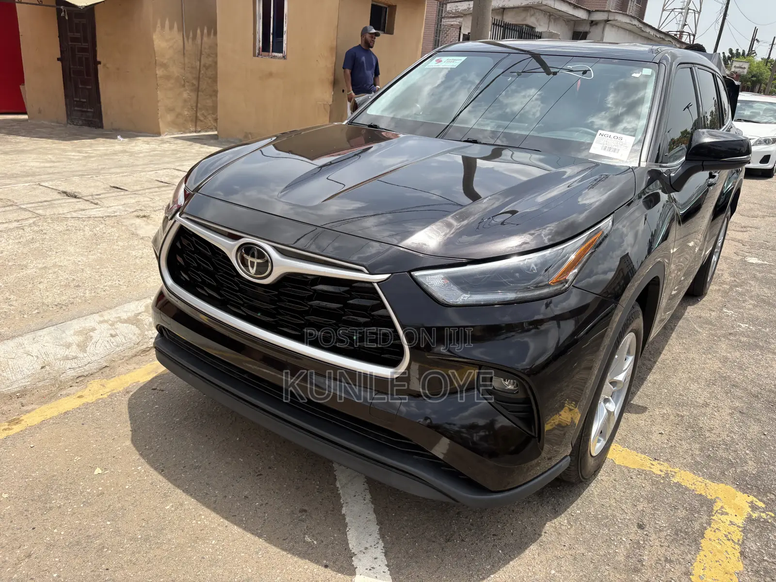 Toyota Highlander XLE 2021 Black
