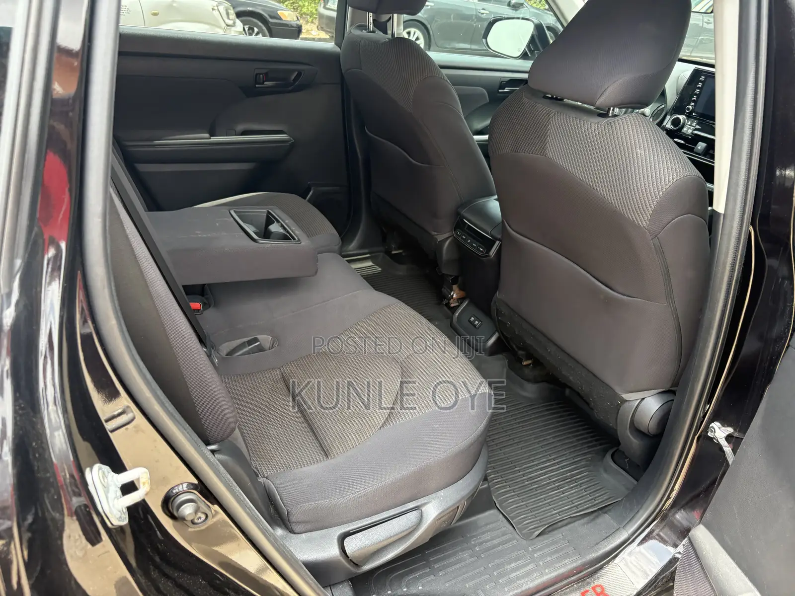 Toyota Highlander XLE 2021 Black