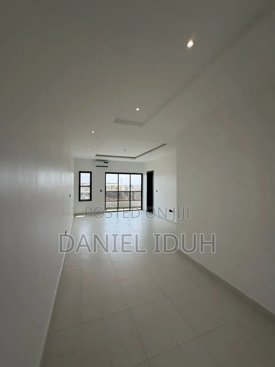 4bdrm Duplex in Guzape District for sale