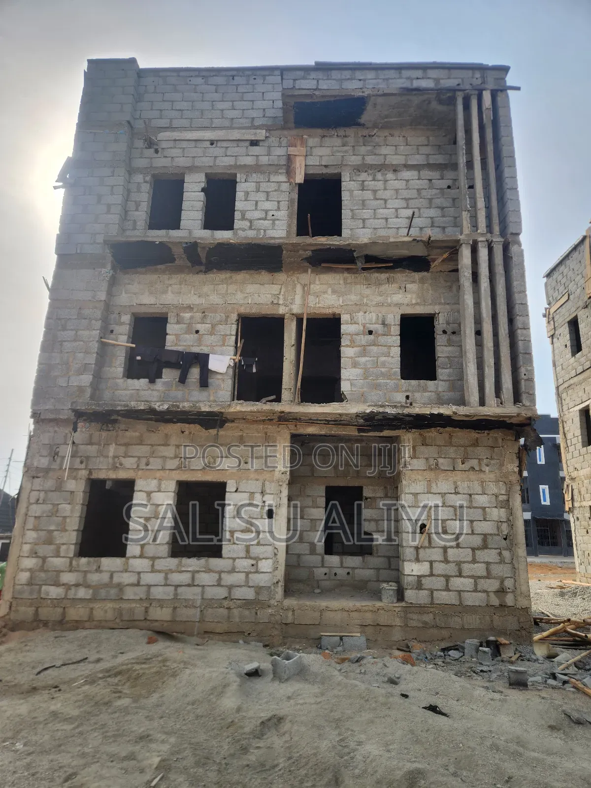 7bdrm Duplex in Dawaki for sale