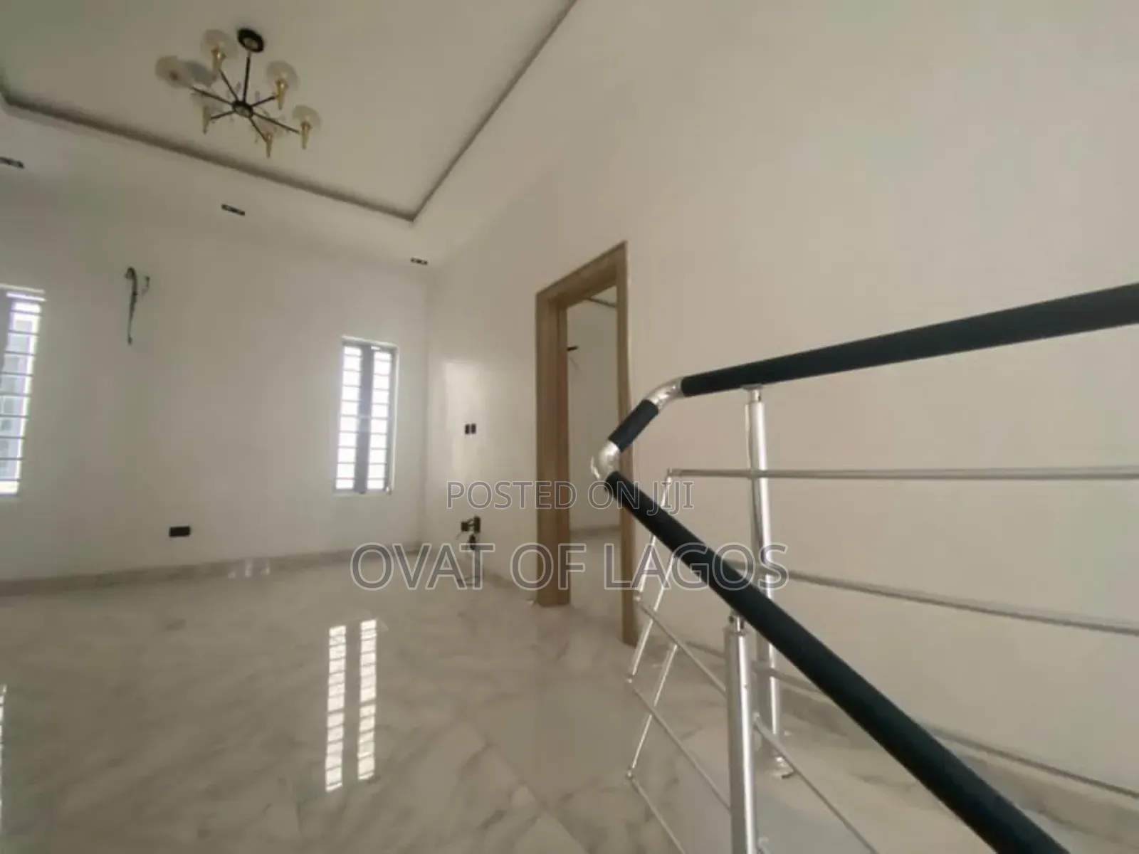 5bdrm Duplex in Ikota for rent