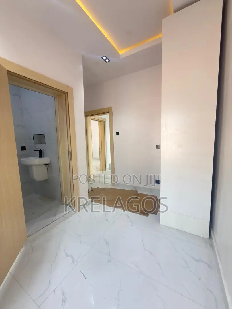 3bdrm Duplex in Orchid, Chevron for sale