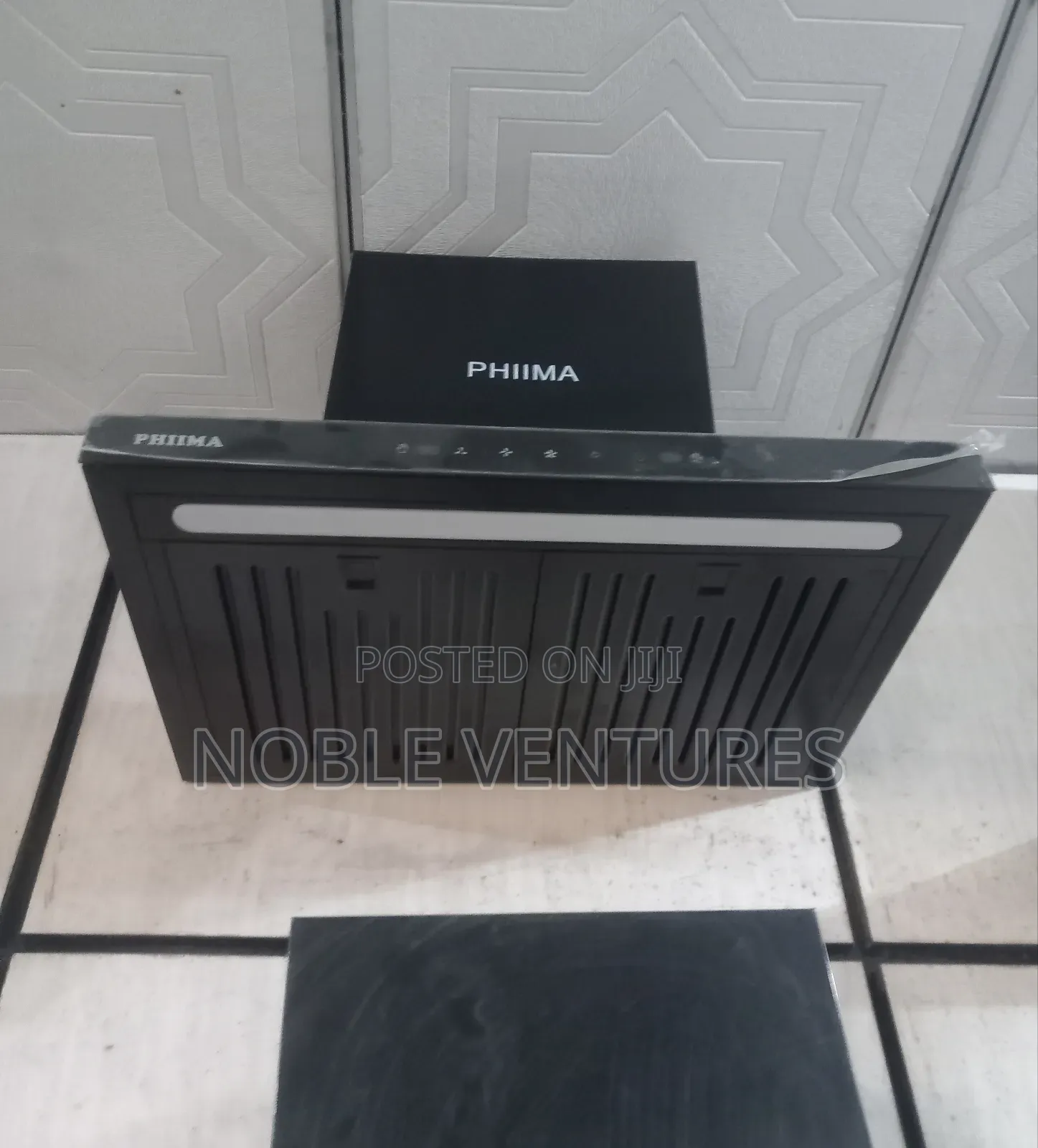 Phiima Range Hood Soft Touch and Handwaved Control 90cm 100%Copper