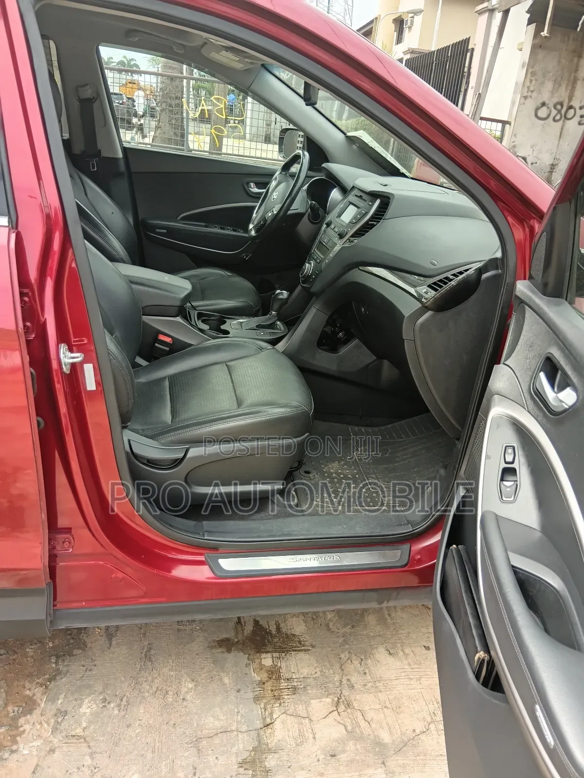 Hyundai Santa Fe 2014 Red