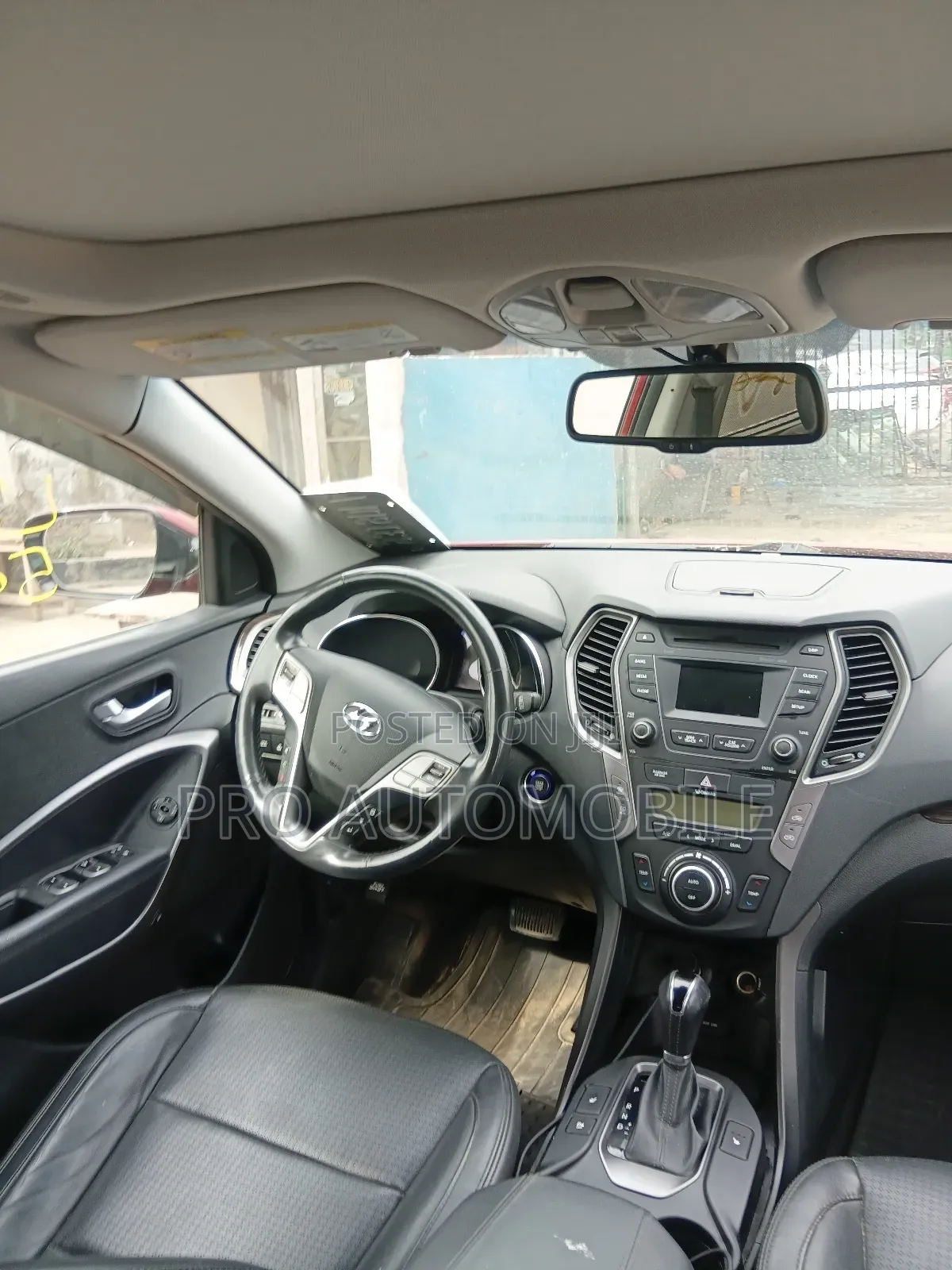Hyundai Santa Fe 2014 Red