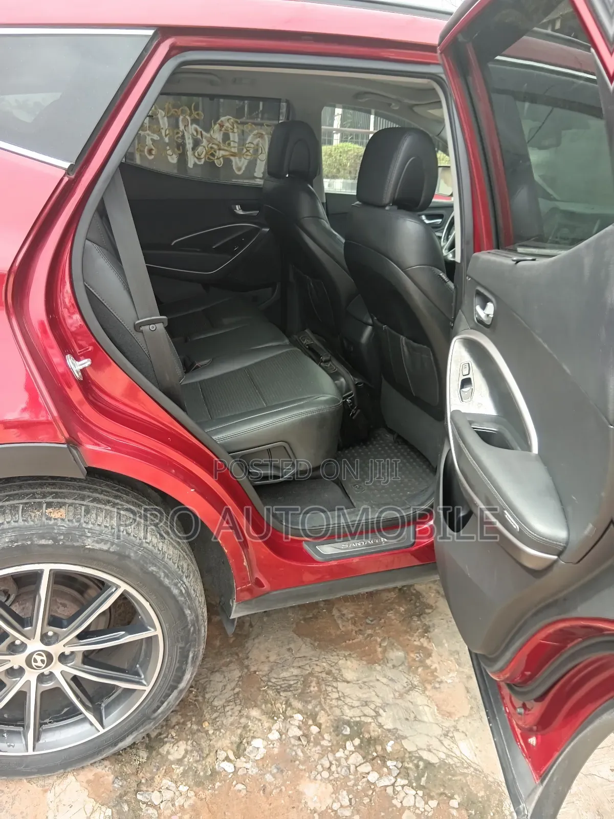 Hyundai Santa Fe 2014 Red
