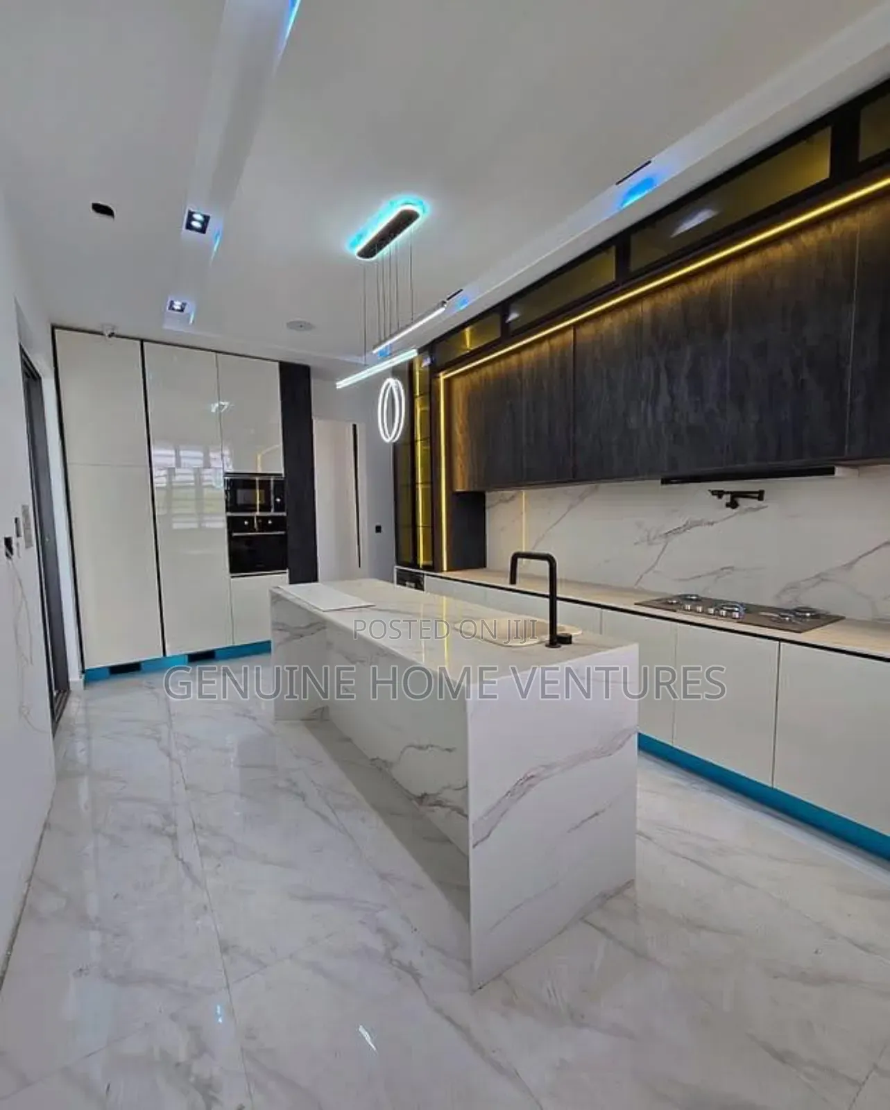 5bdrm Duplex in Ikate for sale