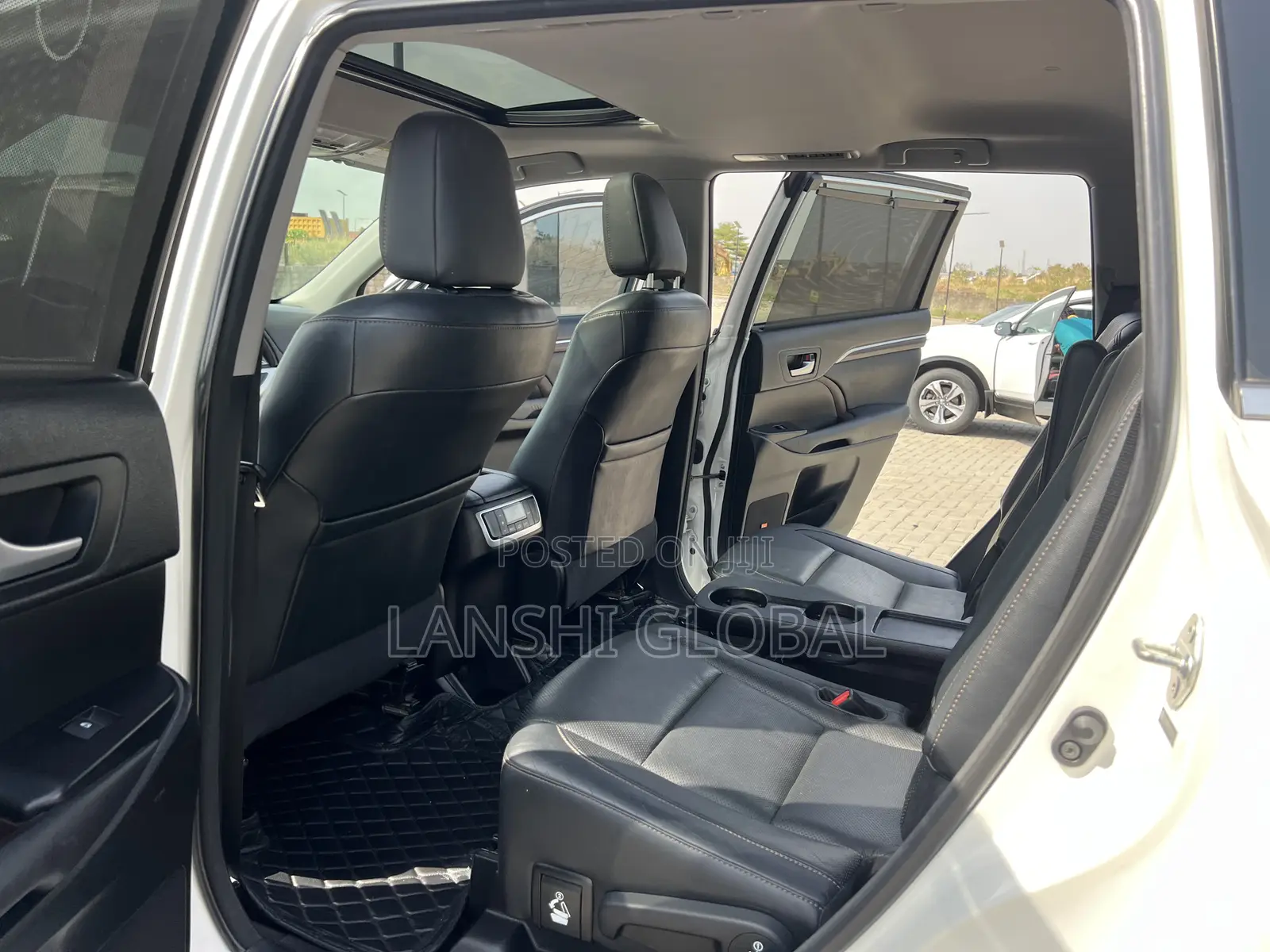 Toyota Highlander Limited 4dr SUV (3.5L 6cyl 6A) 2014 White