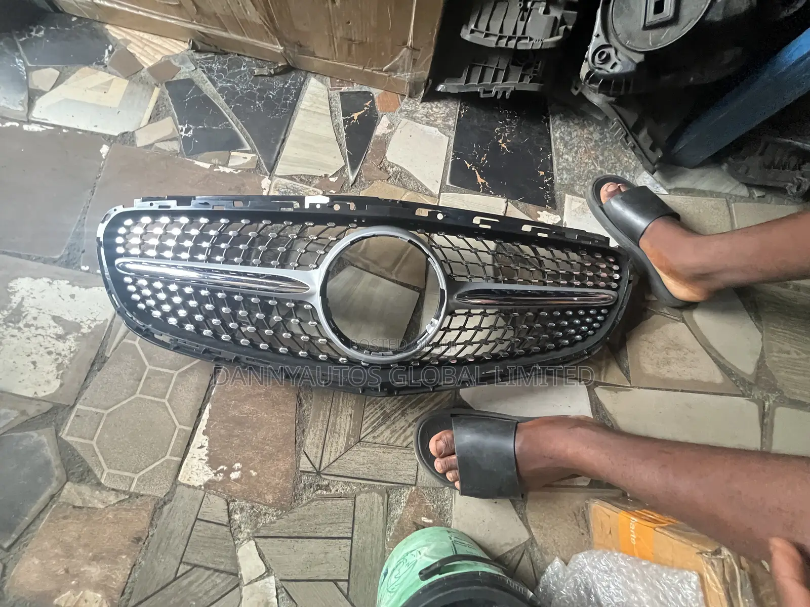 Front Grille E350 W212 “Diamond Spec”