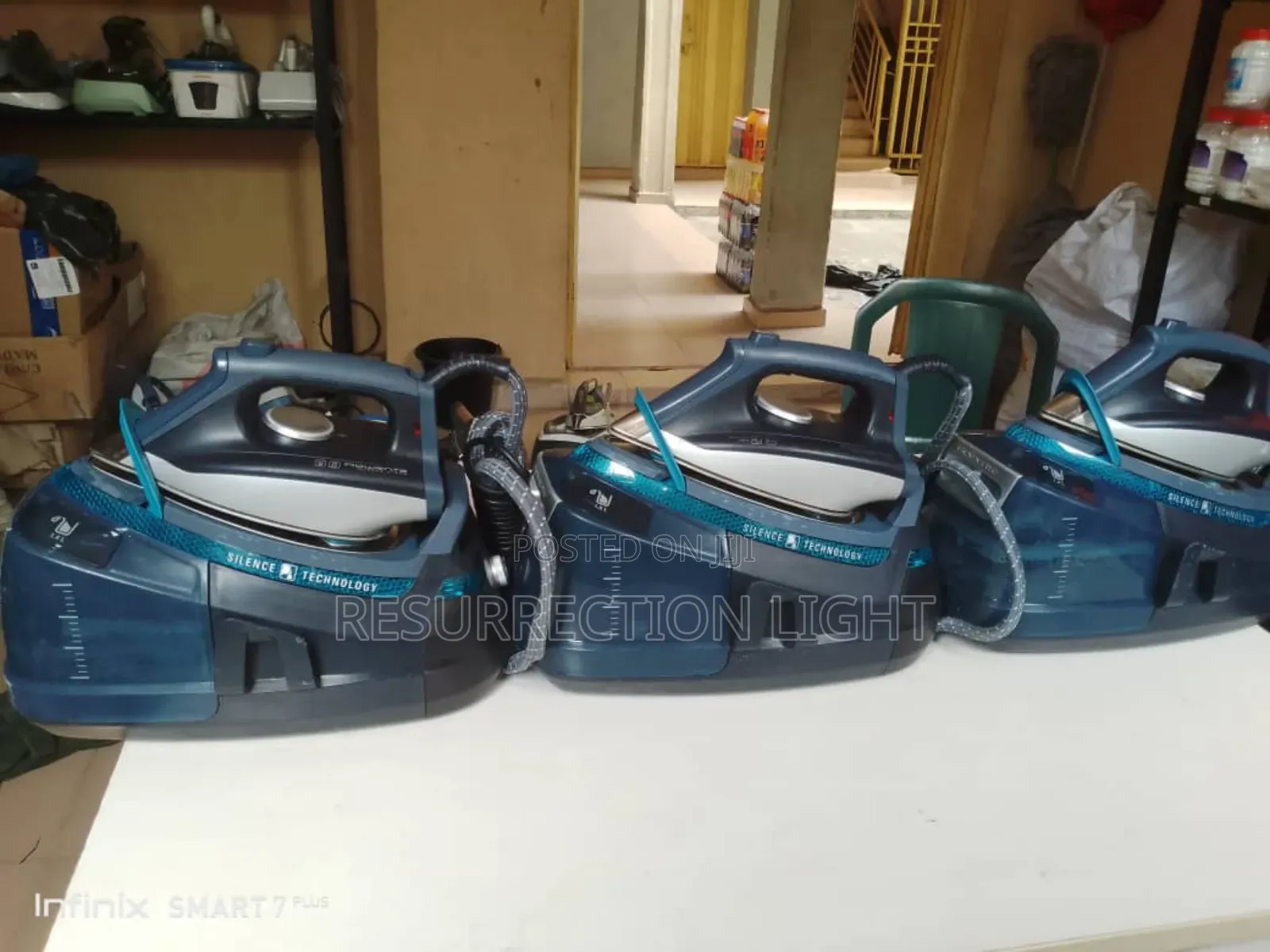 Very Neat and Beautiful Rowenta Industrial Steam Iron Works Perfectly