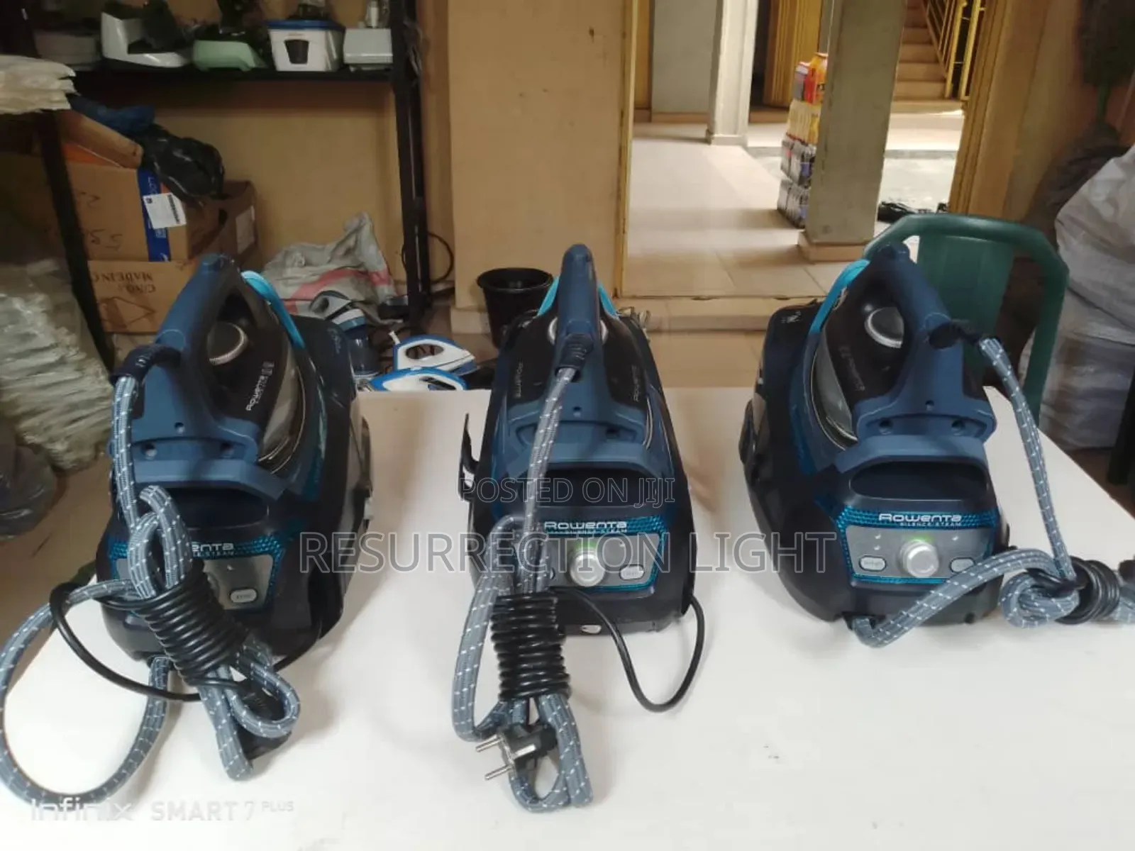 Very Neat and Beautiful Rowenta Industrial Steam Iron Works Perfectly