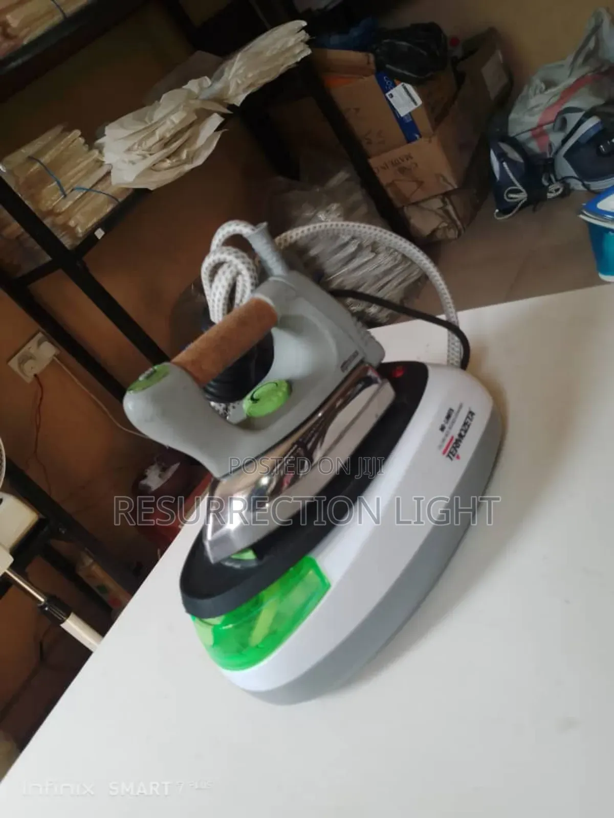 Very Neat, Beautiful Termozeta Industrial Steam Iron Works Perfectly