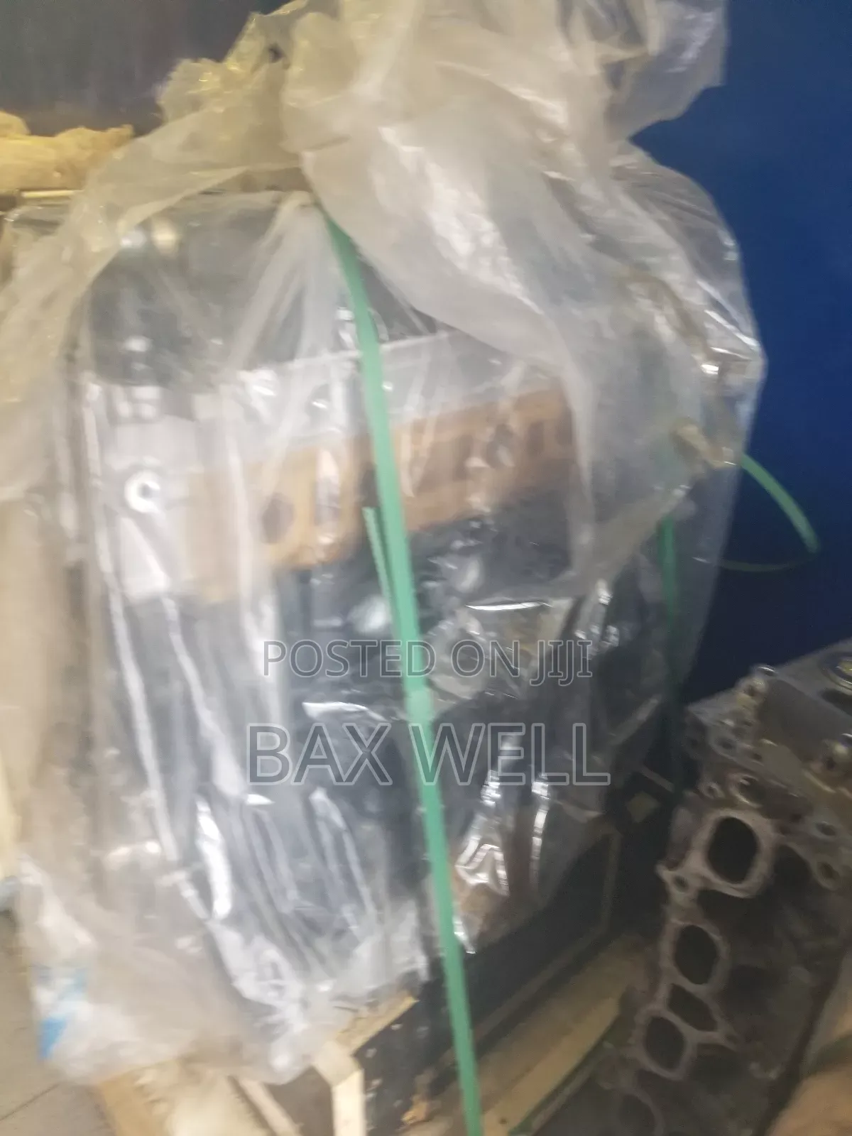 Brand New One Half Engine for Toyota 2tr Engine