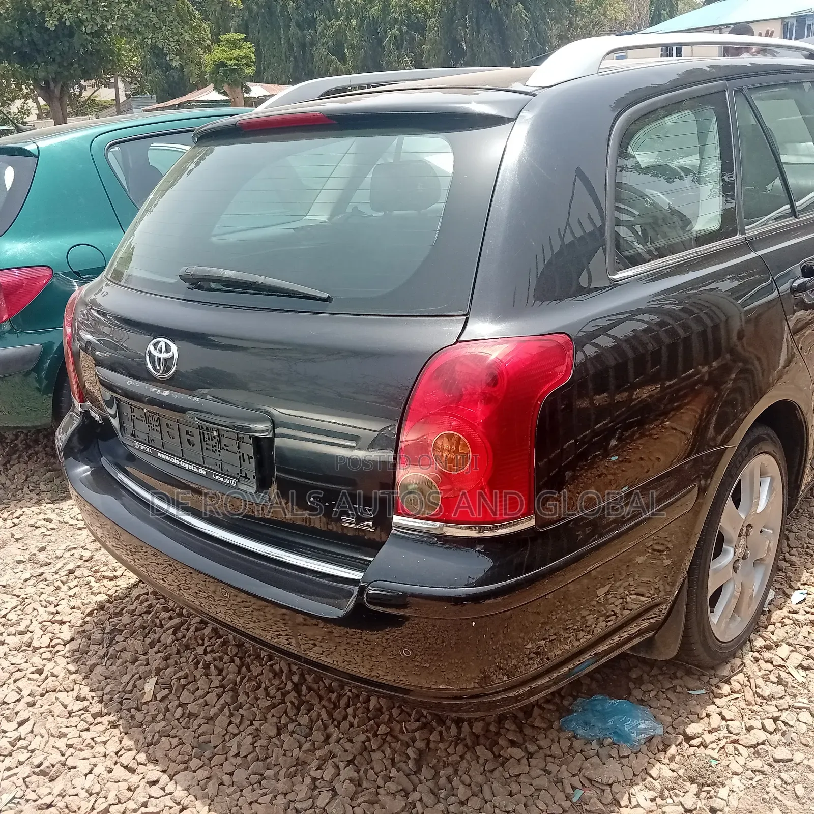 Toyota Avensis 2.0 Advanced Automatic 2011 Black