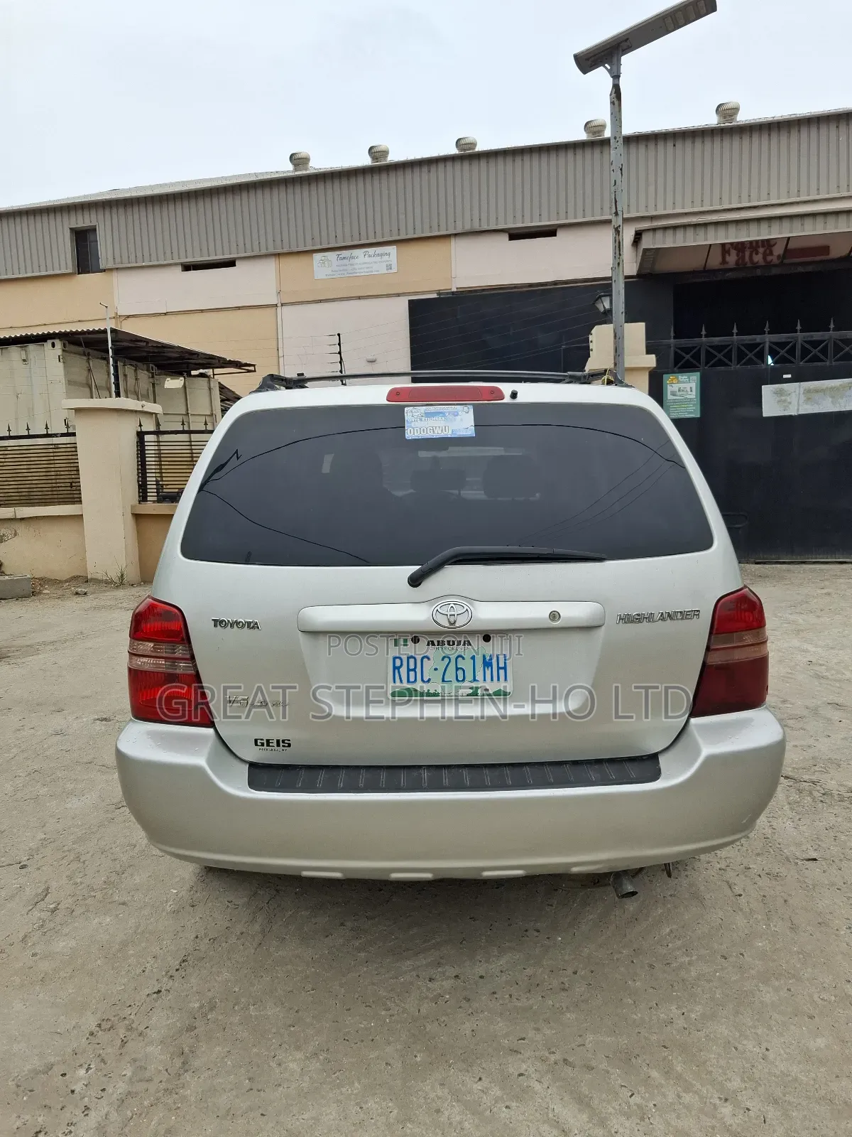 Toyota Highlander Base AWD 2004 Silver