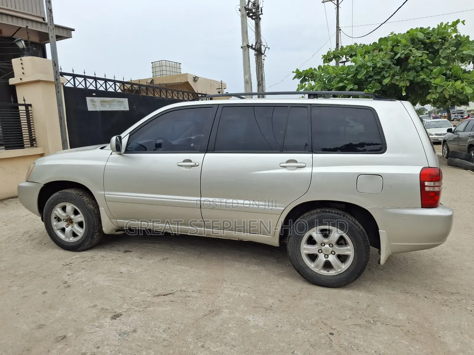 Toyota Highlander Base AWD 2004 Silver
