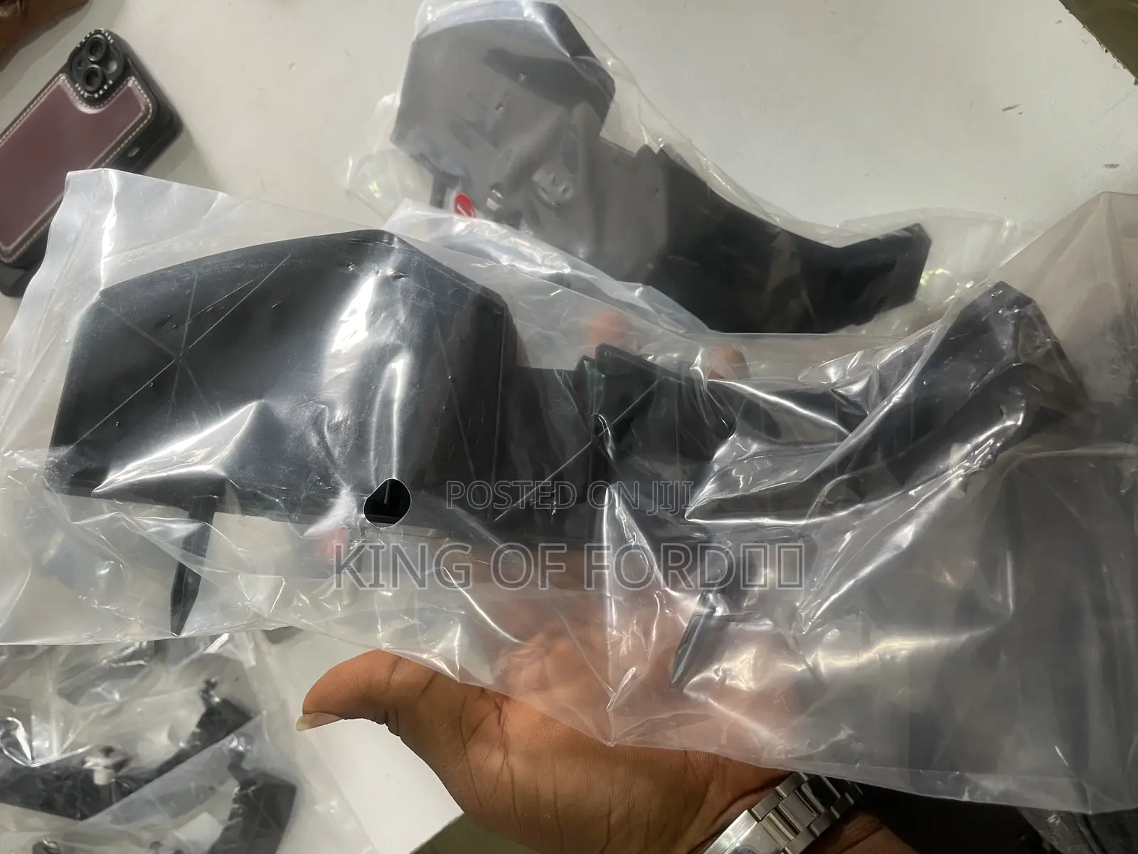 Dodge Challenger 2018 Bumper Bracket