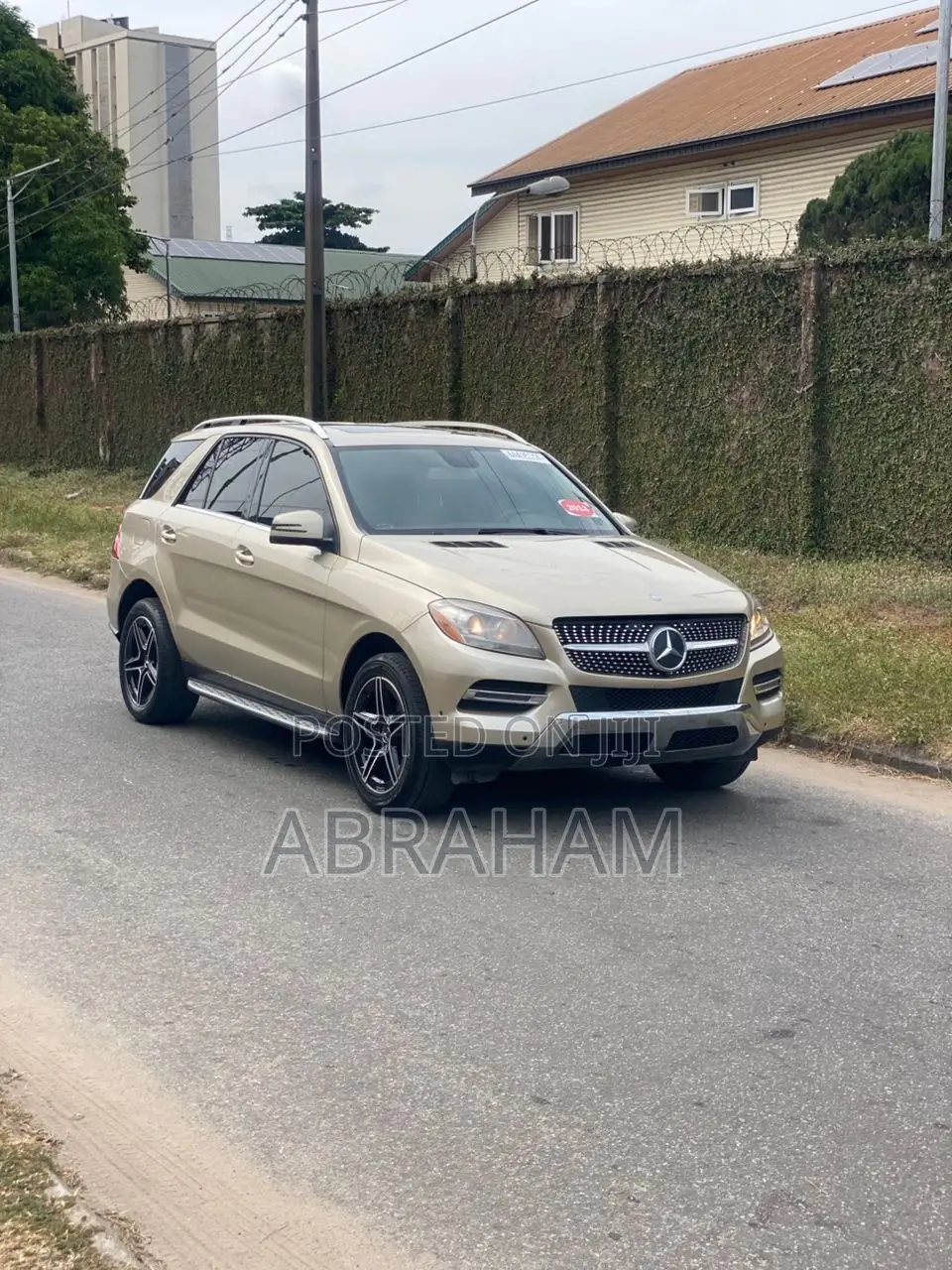 Mercedes-Benz M Class ML 350 4Matic 2013 Gold